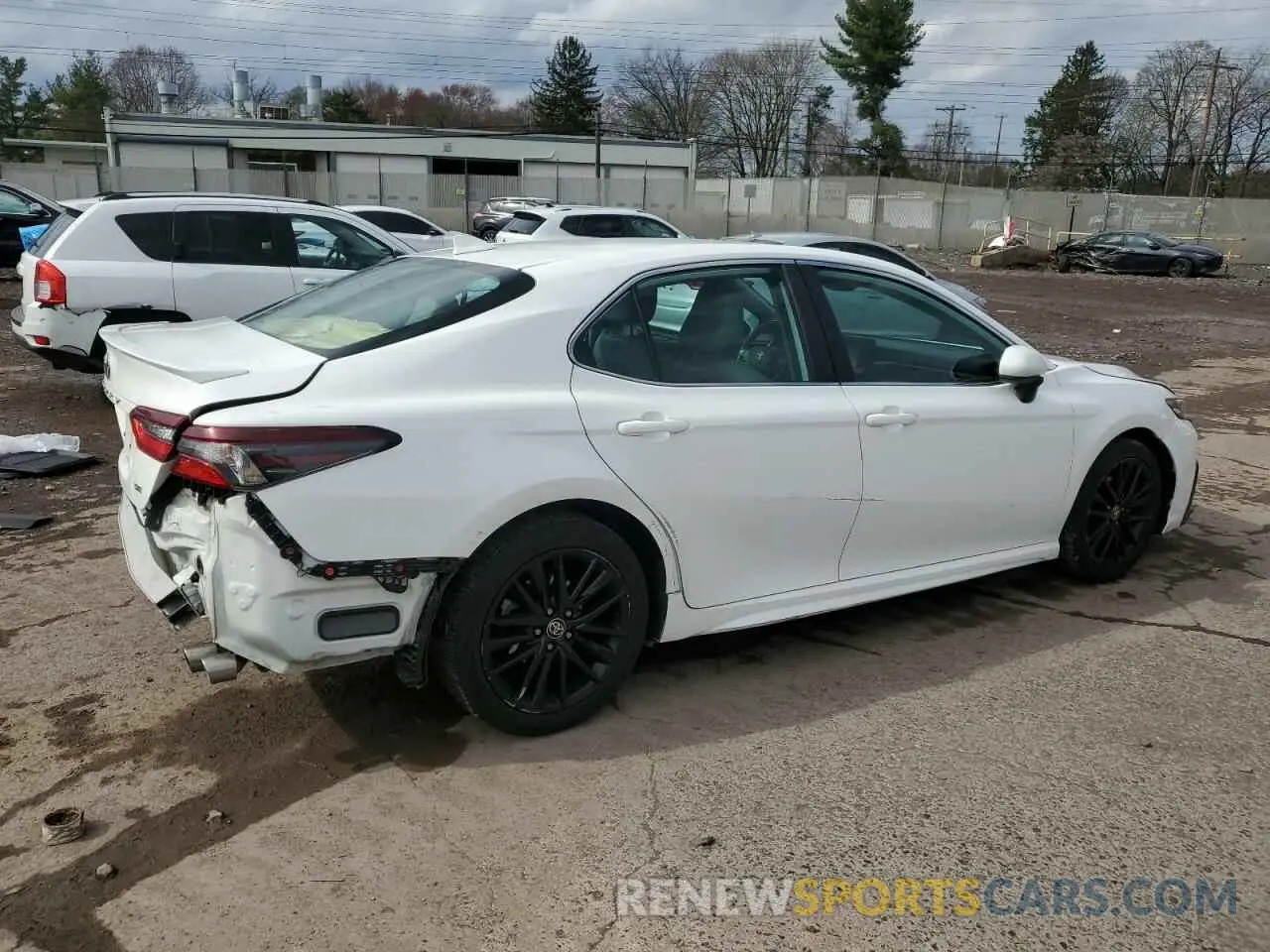 3 Photograph of a damaged car 4T1G11AK5MU412927 TOYOTA CAMRY 2021