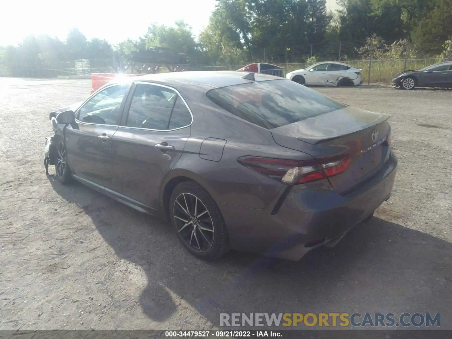 3 Photograph of a damaged car 4T1G11AK5MU415407 TOYOTA CAMRY 2021