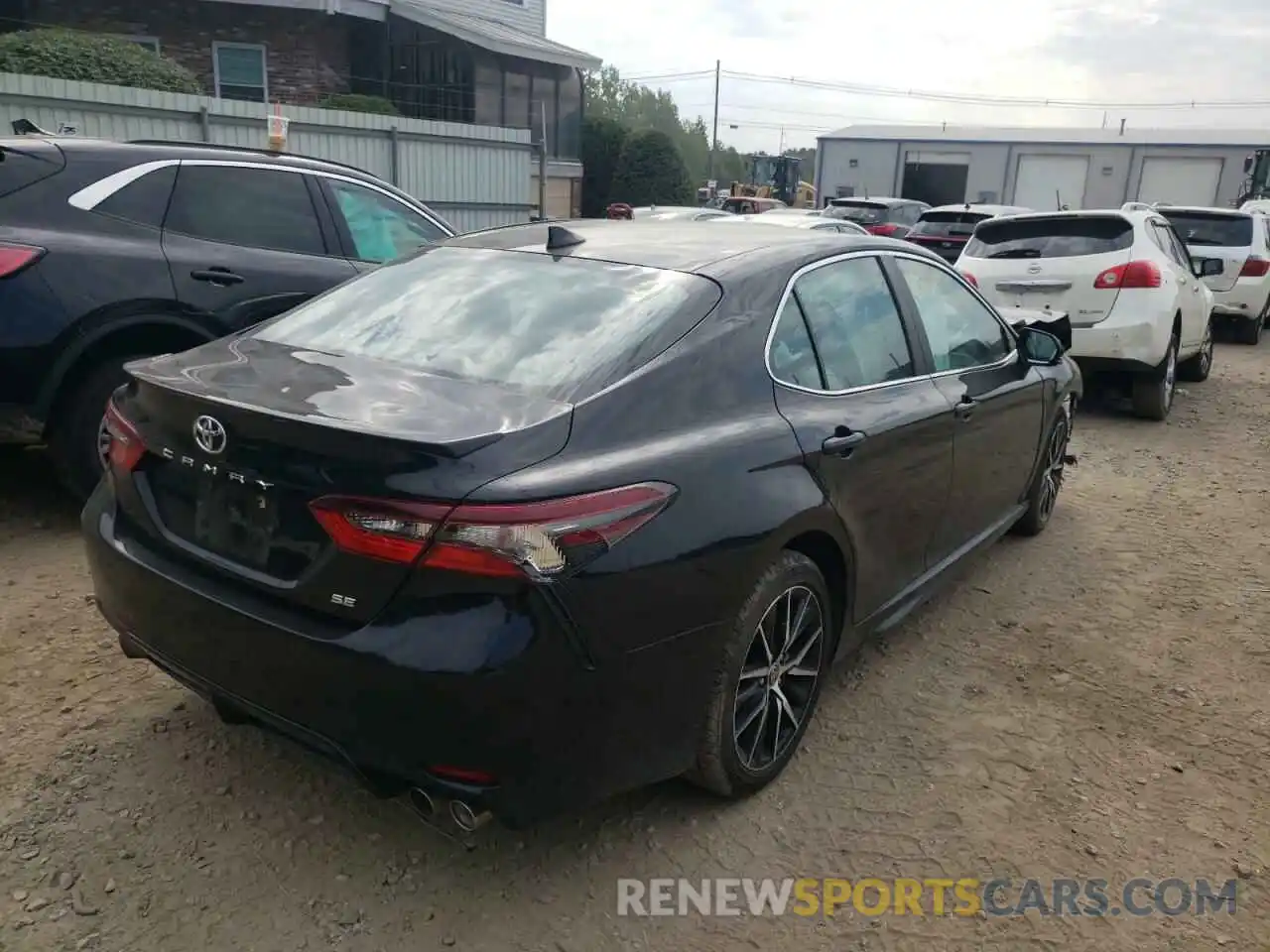 4 Photograph of a damaged car 4T1G11AK5MU415522 TOYOTA CAMRY 2021