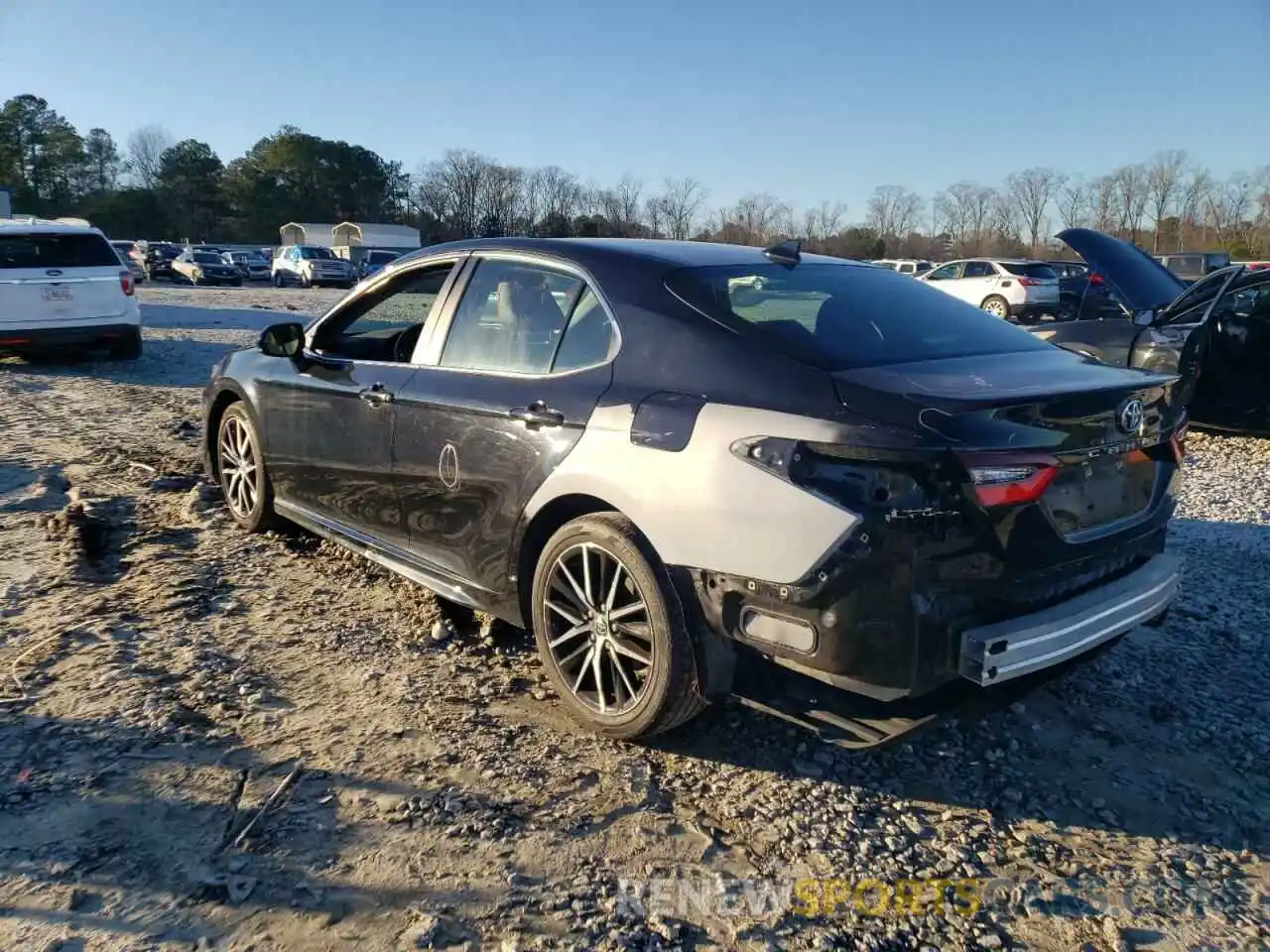 2 Photograph of a damaged car 4T1G11AK5MU417299 TOYOTA CAMRY 2021