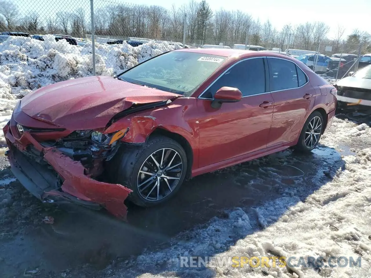 1 Photograph of a damaged car 4T1G11AK5MU417948 TOYOTA CAMRY 2021