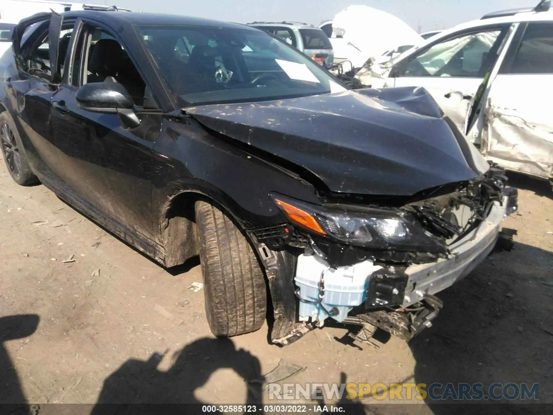 1 Photograph of a damaged car 4T1G11AK5MU420915 TOYOTA CAMRY 2021