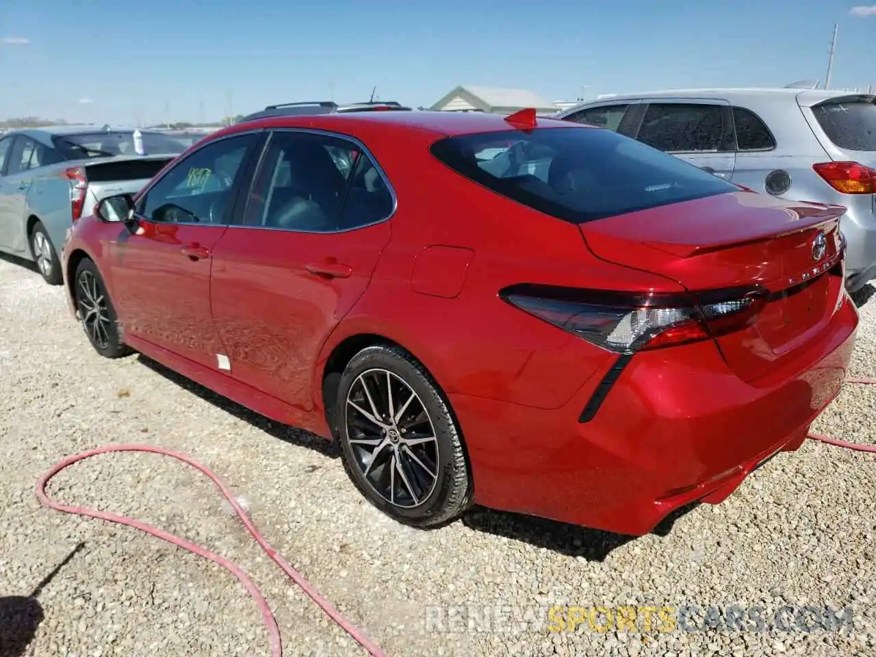 3 Photograph of a damaged car 4T1G11AK5MU427590 TOYOTA CAMRY 2021