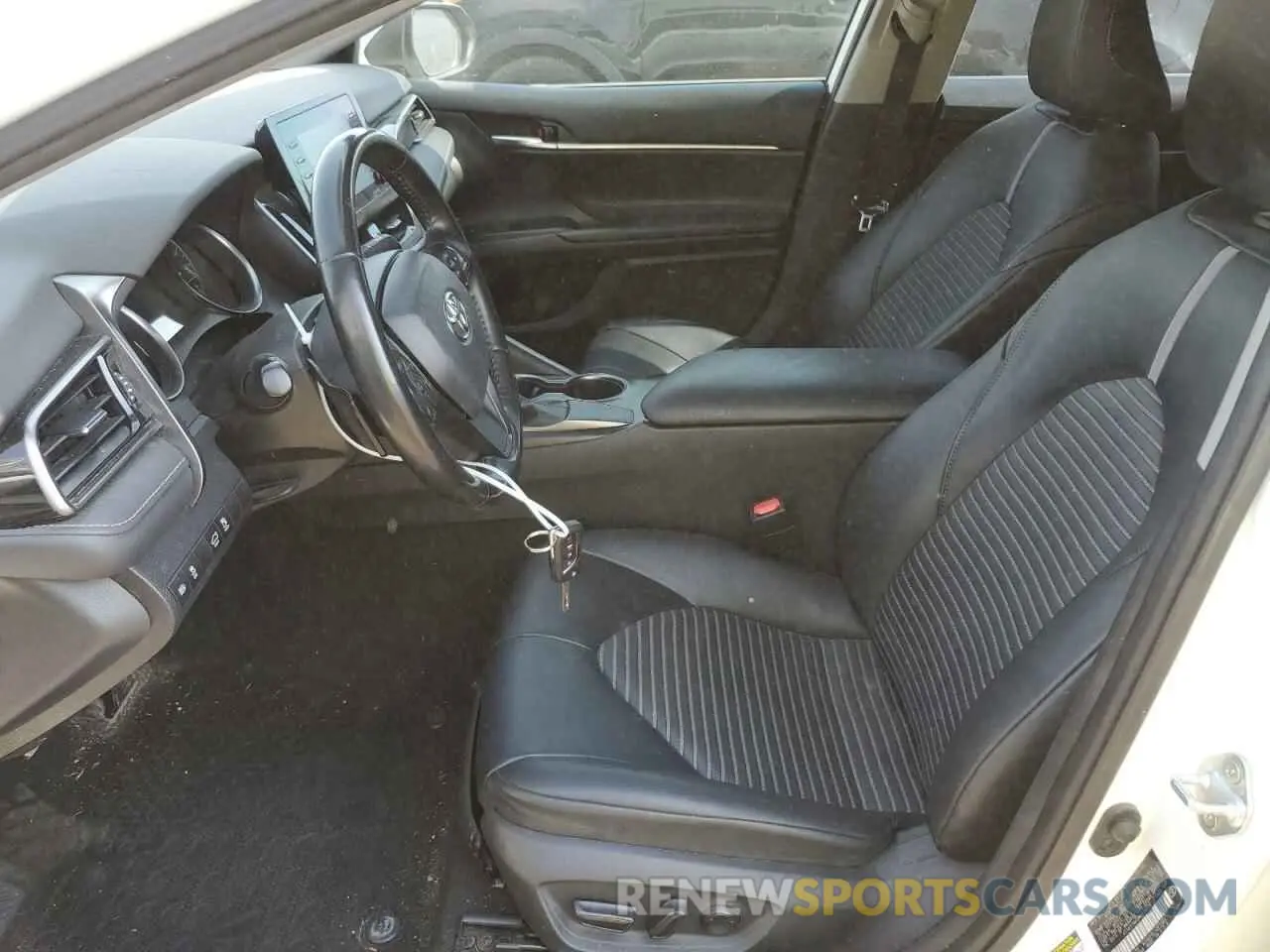 7 Photograph of a damaged car 4T1G11AK5MU428027 TOYOTA CAMRY 2021