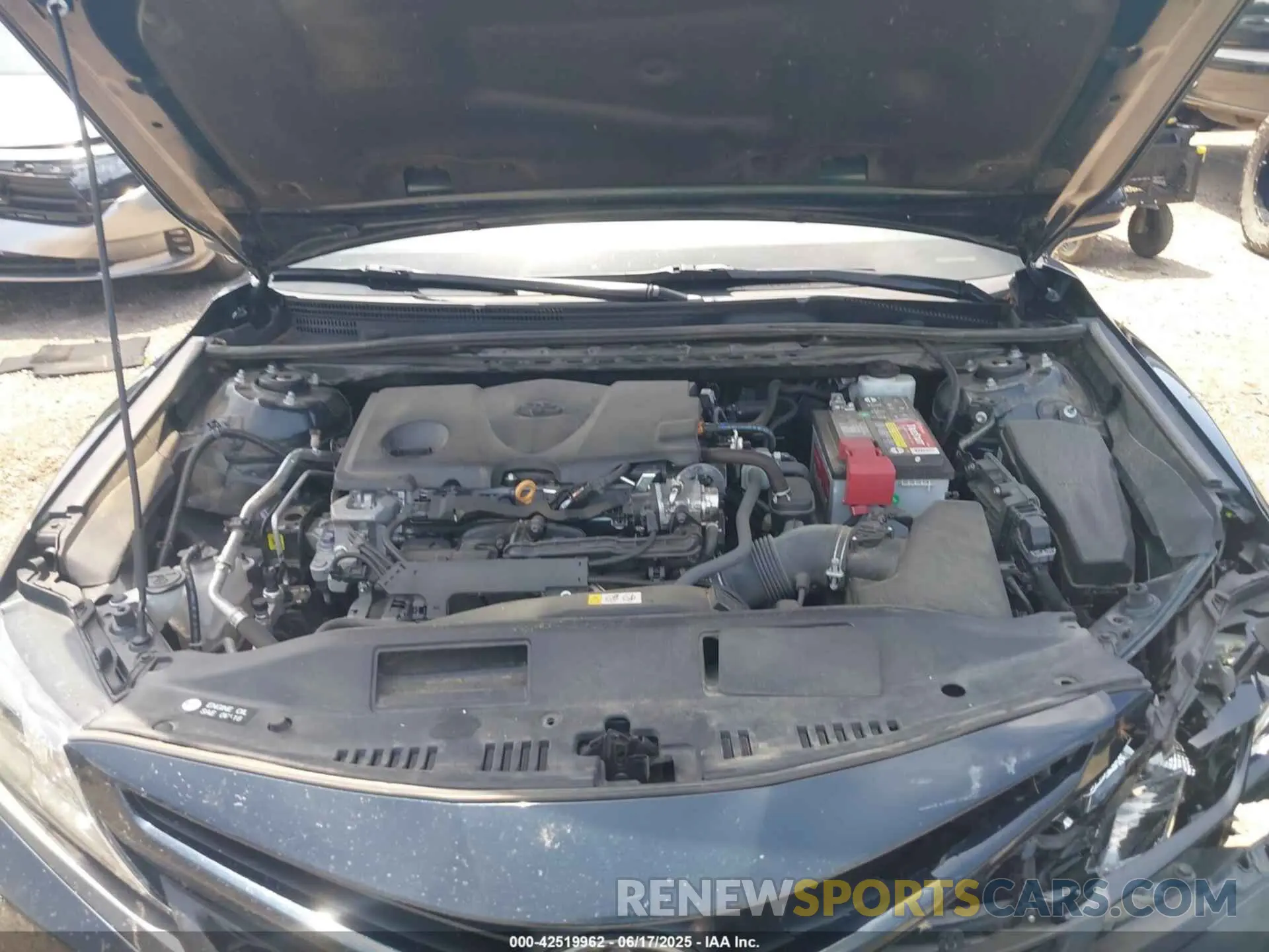 10 Photograph of a damaged car 4T1G11AK5MU431056 TOYOTA CAMRY 2021