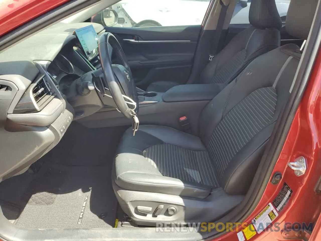 7 Photograph of a damaged car 4T1G11AK5MU434099 TOYOTA CAMRY 2021