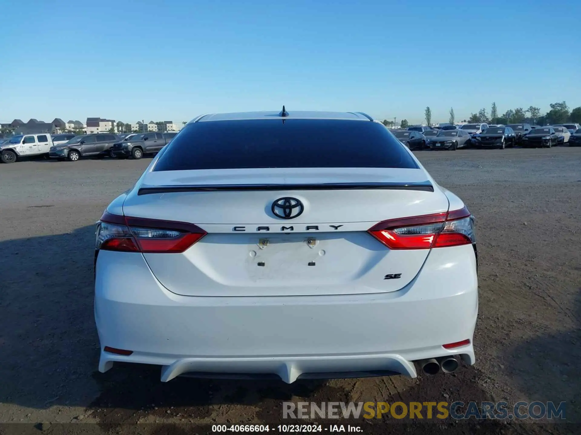 15 Photograph of a damaged car 4T1G11AK5MU441215 TOYOTA CAMRY 2021