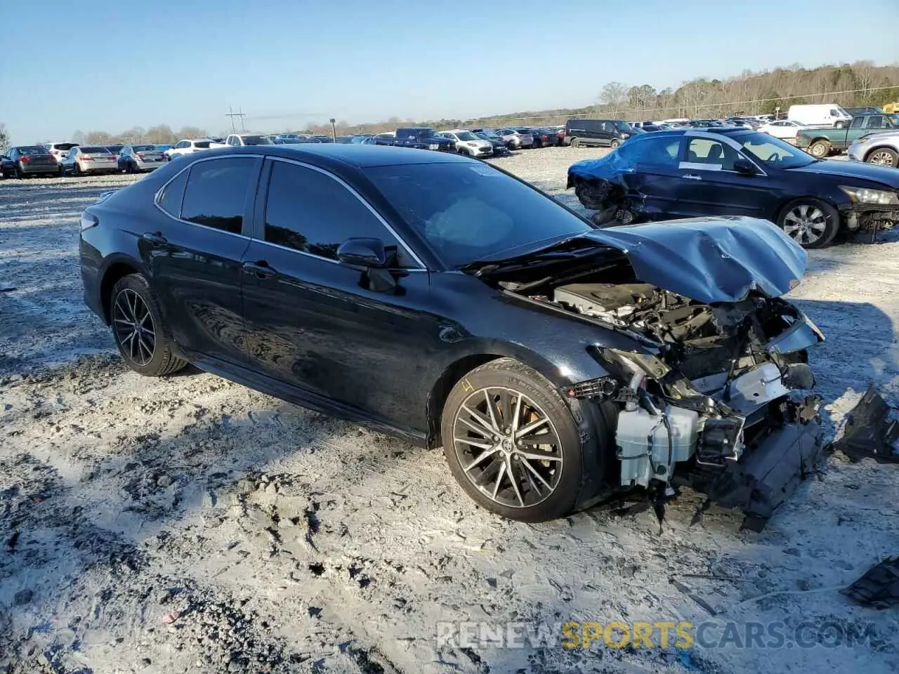 4 Photograph of a damaged car 4T1G11AK5MU443143 TOYOTA CAMRY 2021