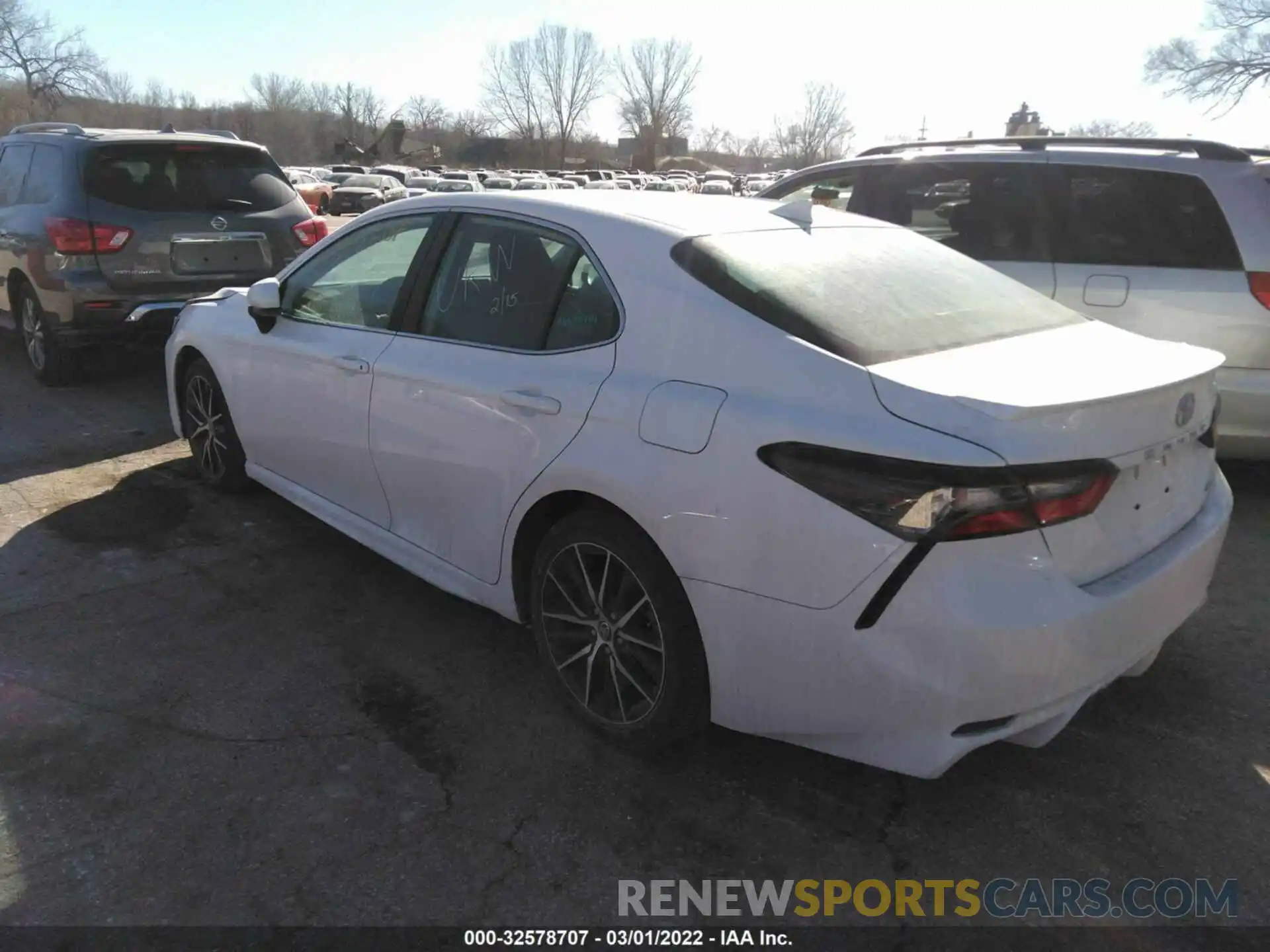 3 Photograph of a damaged car 4T1G11AK5MU454093 TOYOTA CAMRY 2021