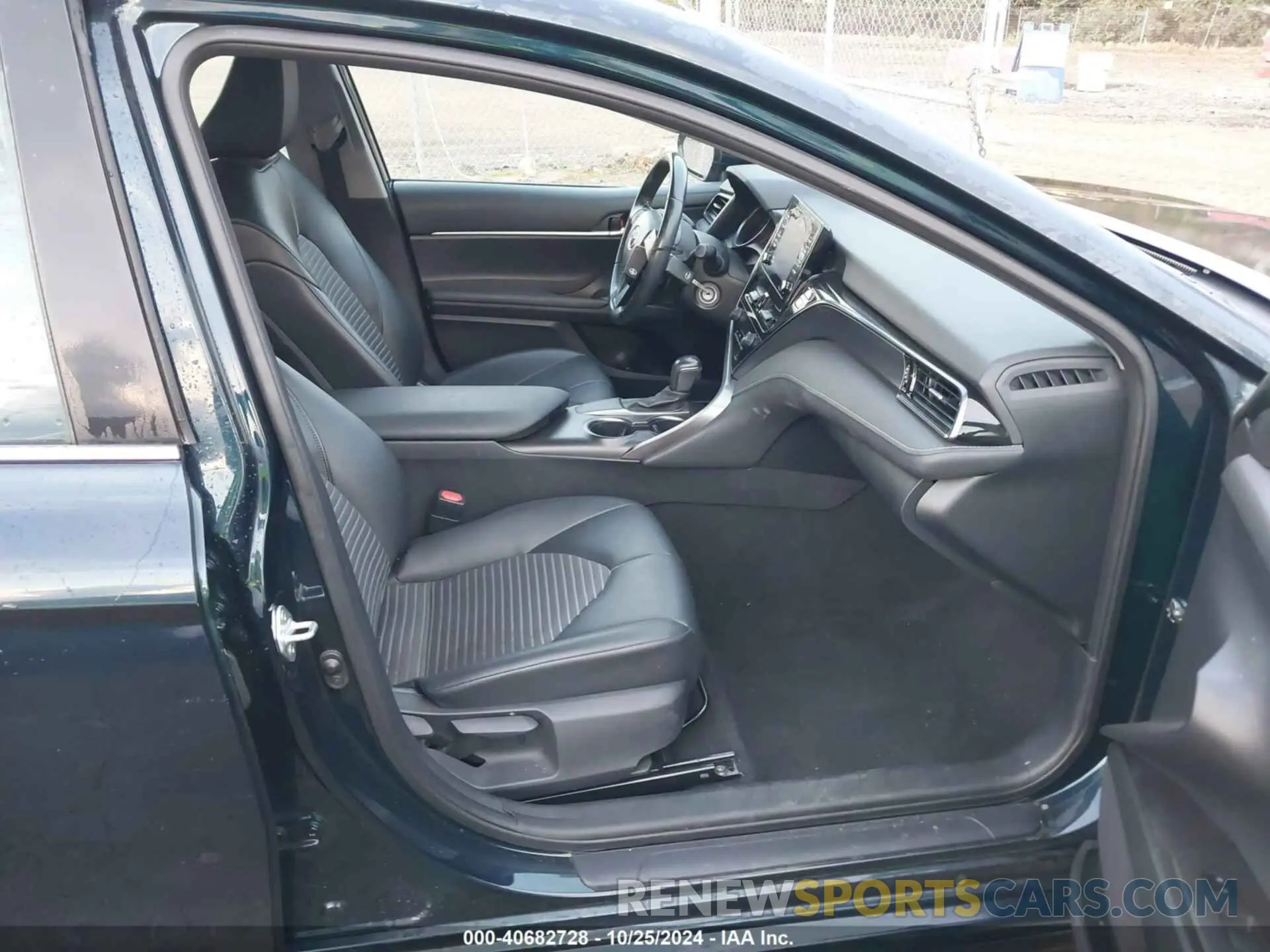 5 Photograph of a damaged car 4T1G11AK5MU462811 TOYOTA CAMRY 2021