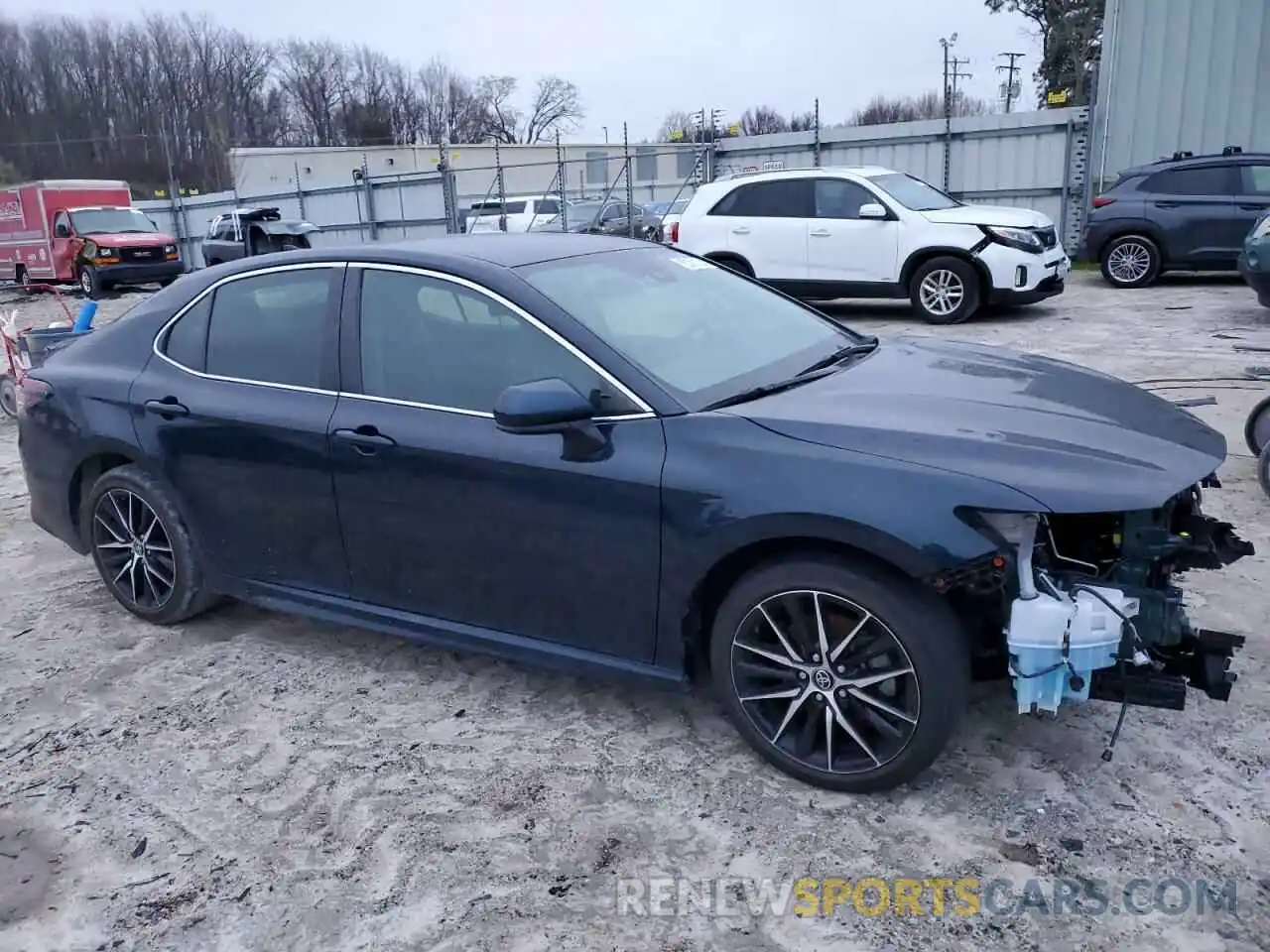 4 Photograph of a damaged car 4T1G11AK5MU468219 TOYOTA CAMRY 2021