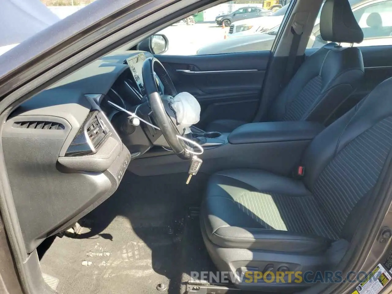 7 Photograph of a damaged car 4T1G11AK5MU474764 TOYOTA CAMRY 2021