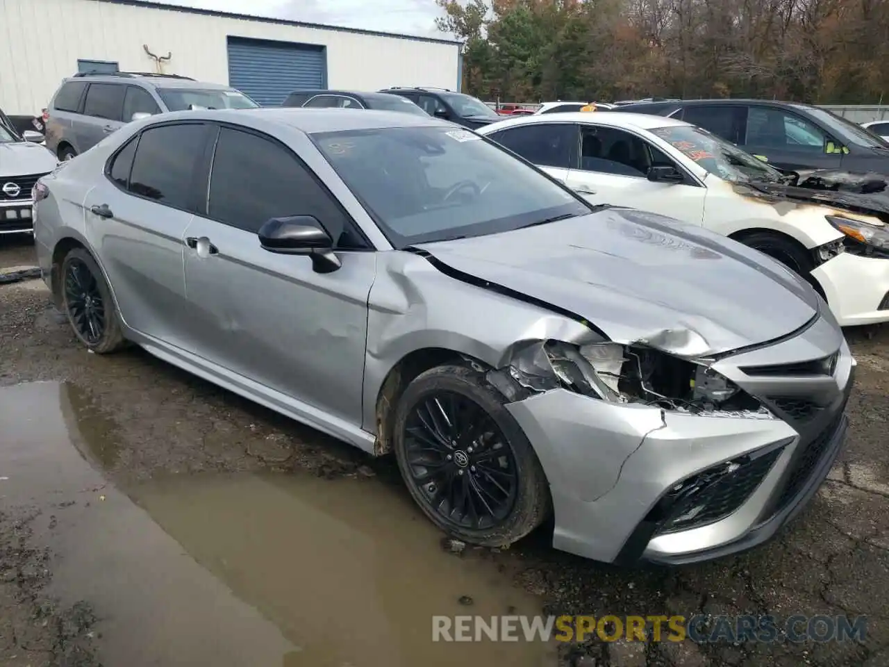 4 Photograph of a damaged car 4T1G11AK5MU493010 TOYOTA CAMRY 2021