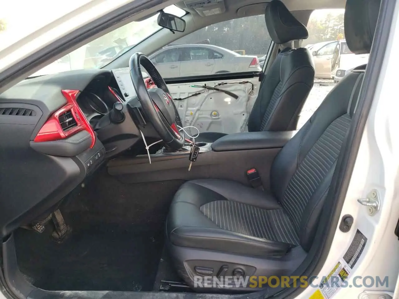 7 Photograph of a damaged car 4T1G11AK5MU518732 TOYOTA CAMRY 2021