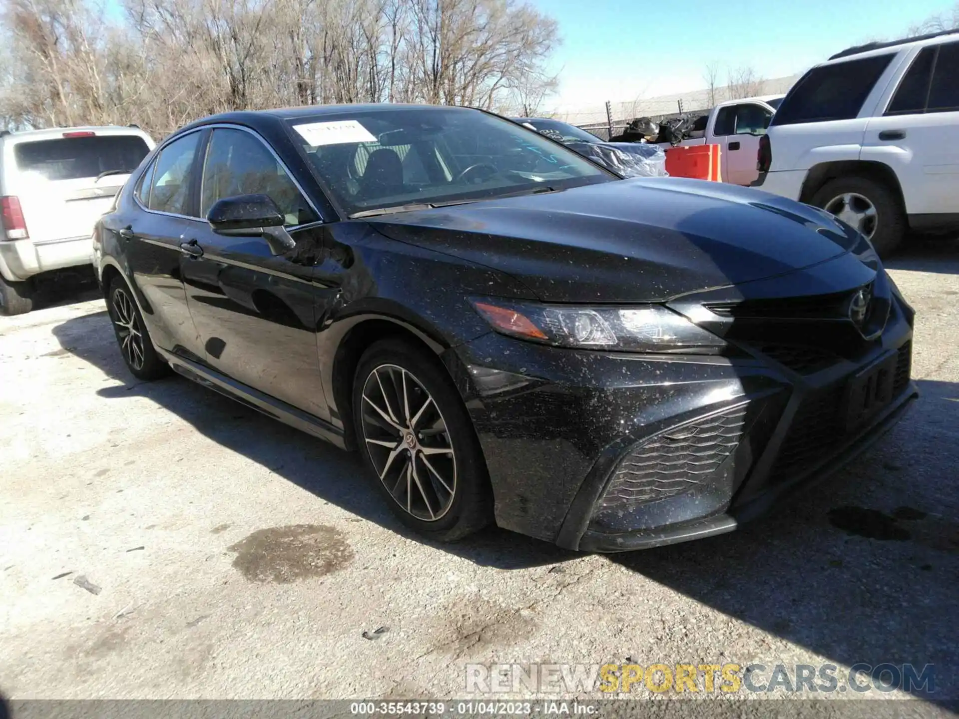 1 Photograph of a damaged car 4T1G11AK5MU518780 TOYOTA CAMRY 2021