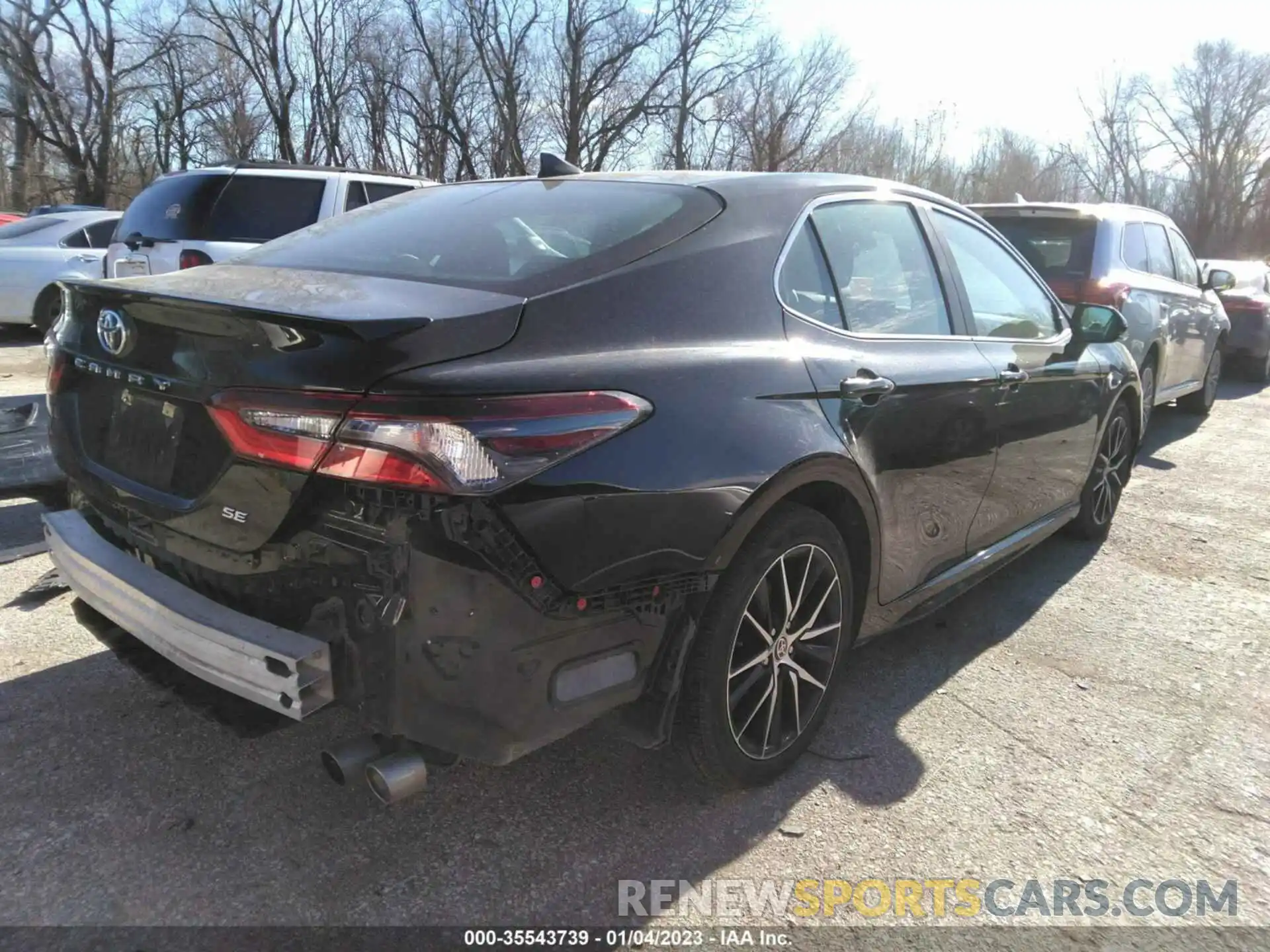 4 Photograph of a damaged car 4T1G11AK5MU518780 TOYOTA CAMRY 2021