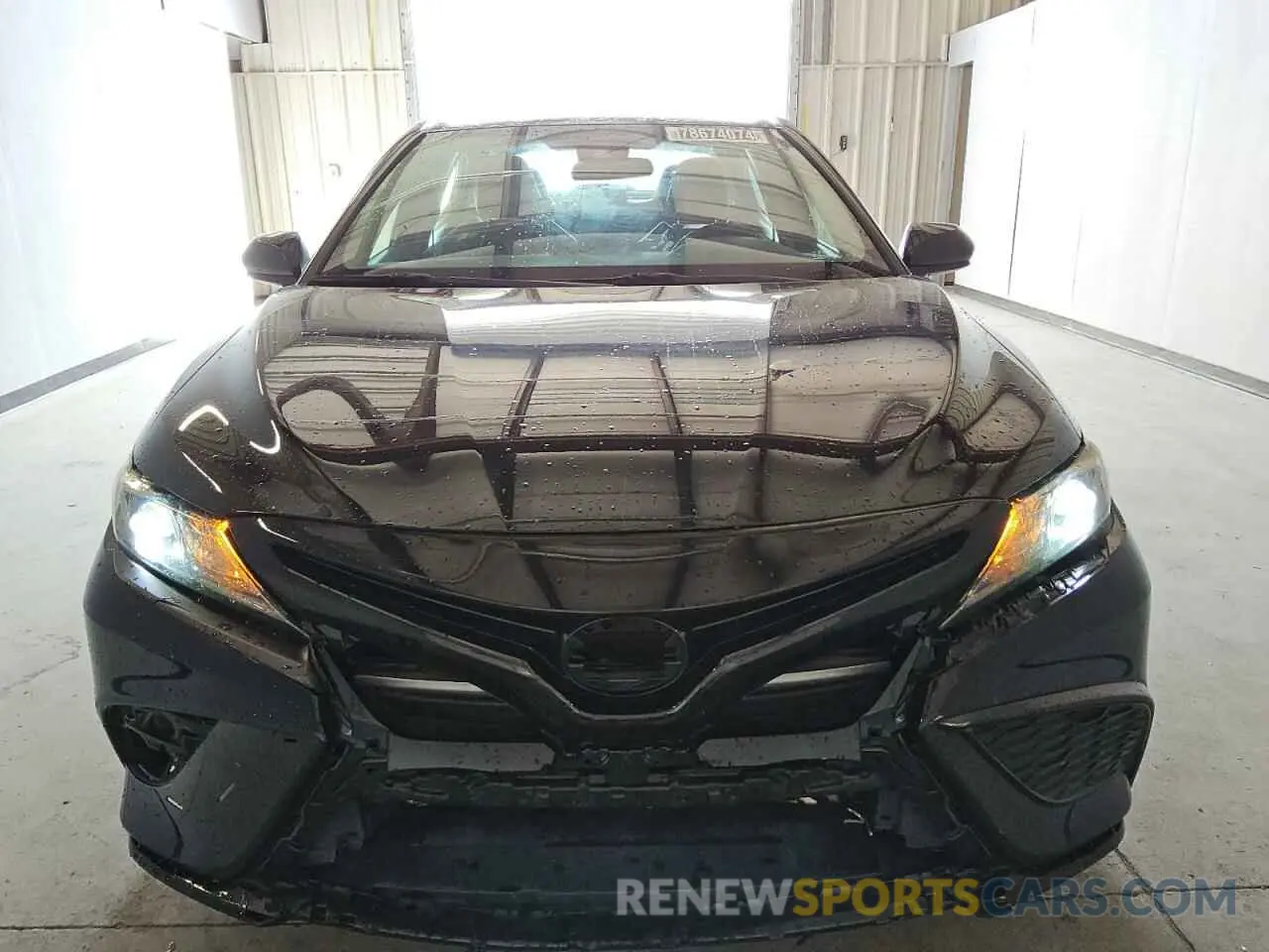 5 Photograph of a damaged car 4T1G11AK5MU532646 TOYOTA CAMRY 2021