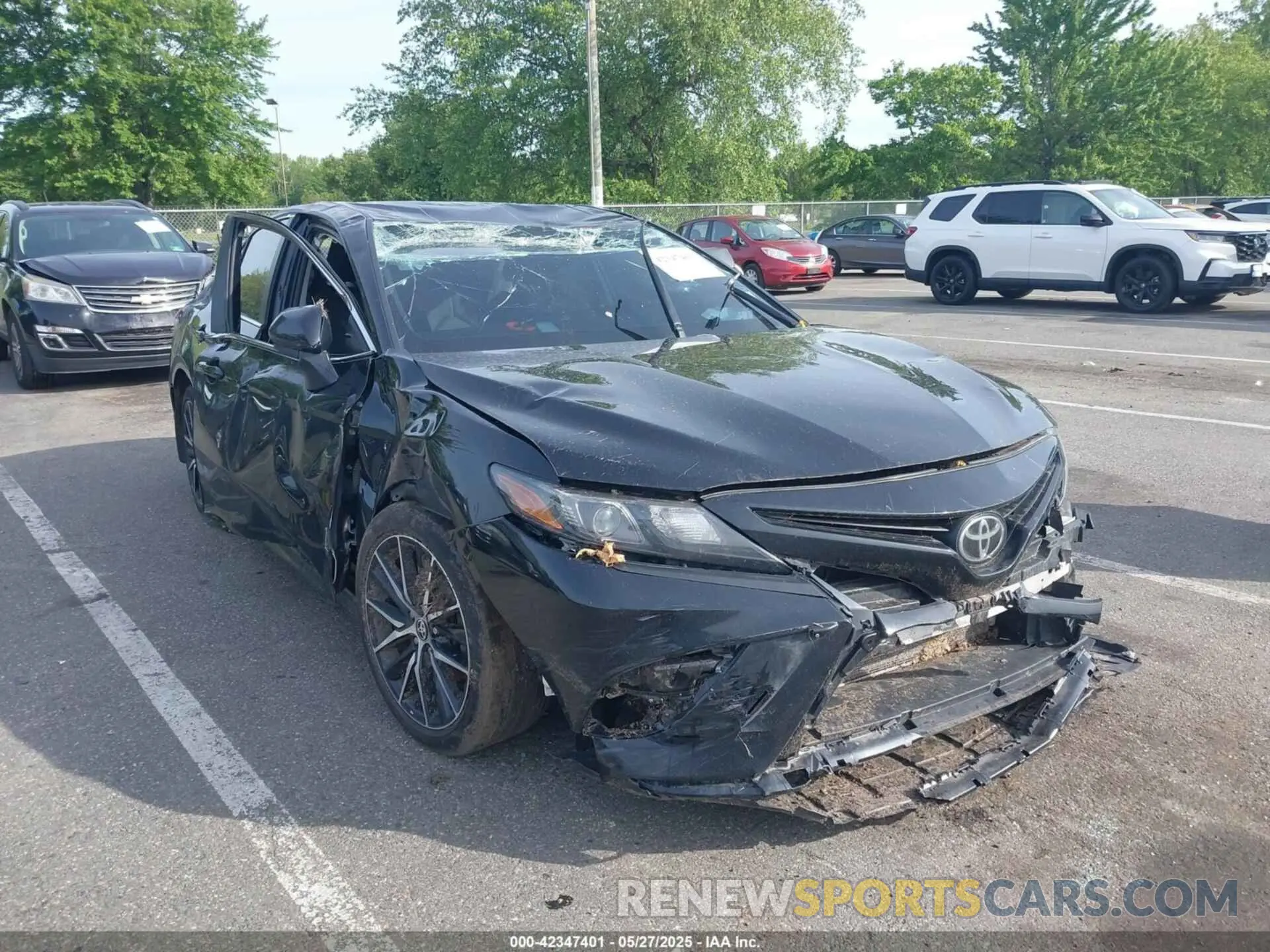 1 Photograph of a damaged car 4T1G11AK5MU538852 TOYOTA CAMRY 2021