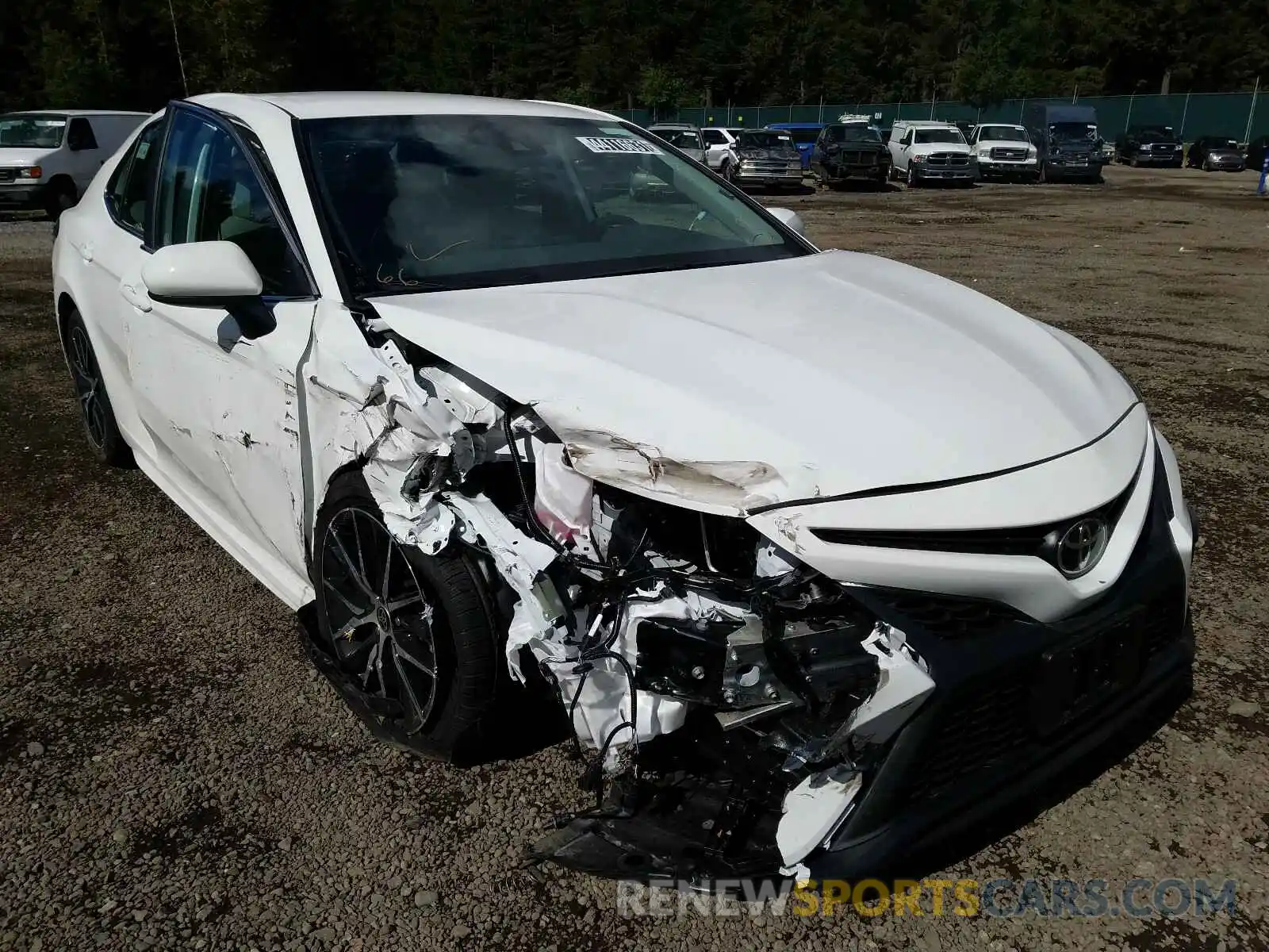 1 Photograph of a damaged car 4T1G11AK5MU543856 TOYOTA CAMRY 2021