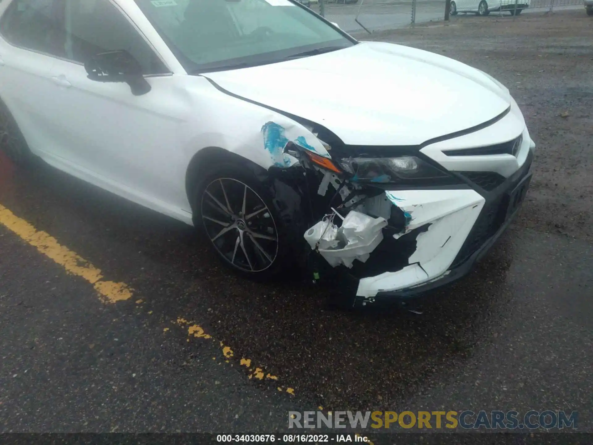 6 Photograph of a damaged car 4T1G11AK5MU544182 TOYOTA CAMRY 2021