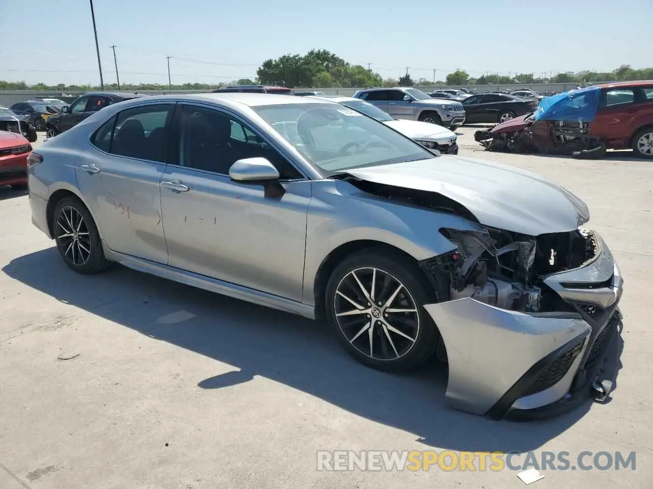 4 Photograph of a damaged car 4T1G11AK5MU551228 TOYOTA CAMRY 2021