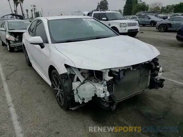 11 Photograph of a damaged car 4T1G11AK5MU553299 TOYOTA CAMRY 2021