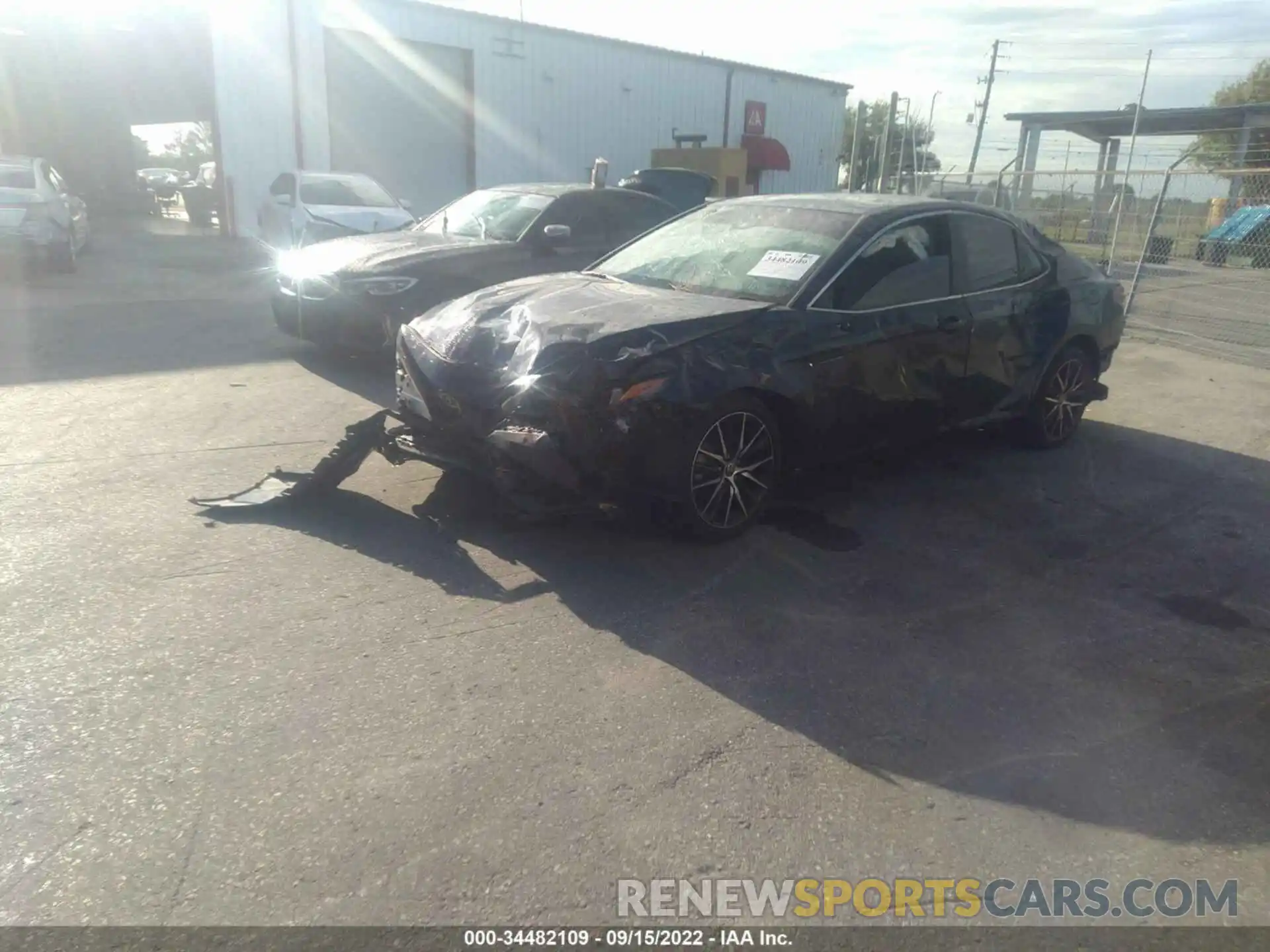 2 Photograph of a damaged car 4T1G11AK5MU571477 TOYOTA CAMRY 2021