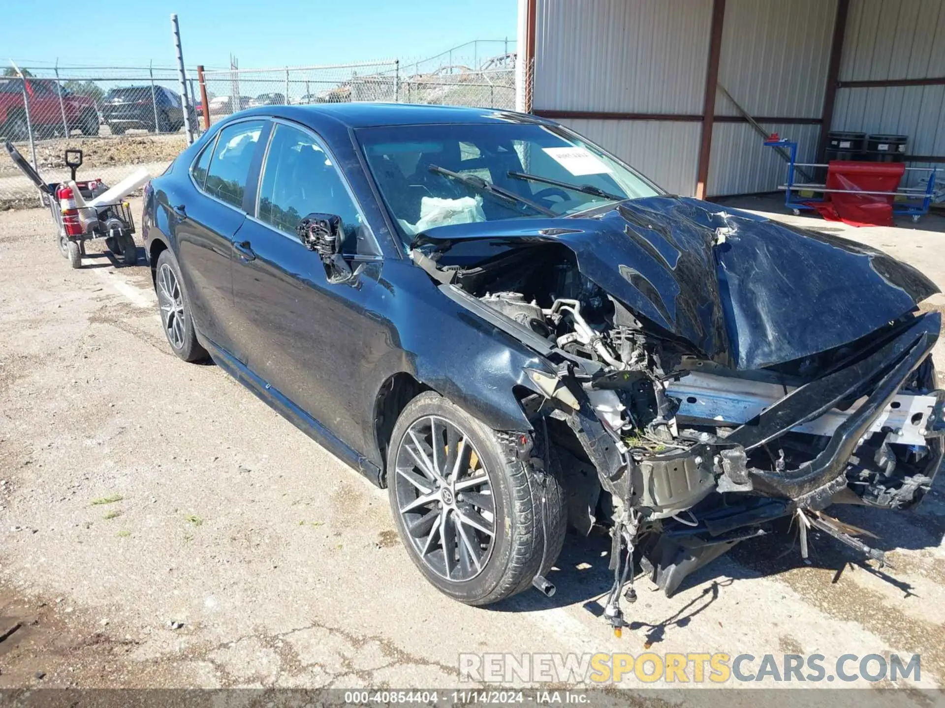 16 Photograph of a damaged car 4T1G11AK5MU583063 TOYOTA CAMRY 2021