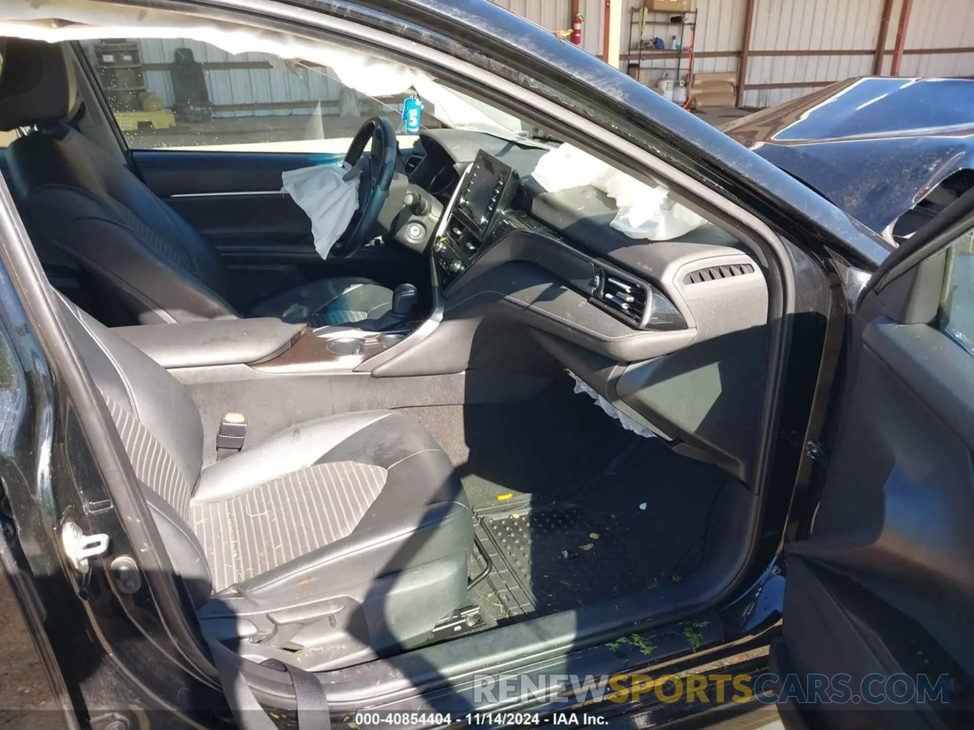5 Photograph of a damaged car 4T1G11AK5MU583063 TOYOTA CAMRY 2021