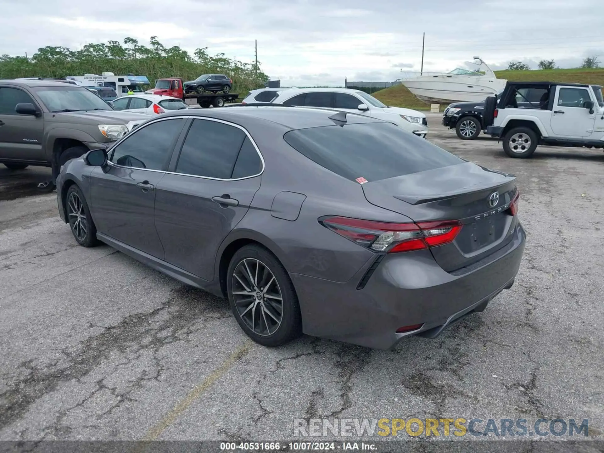 3 Photograph of a damaged car 4T1G11AK5MU583385 TOYOTA CAMRY 2021