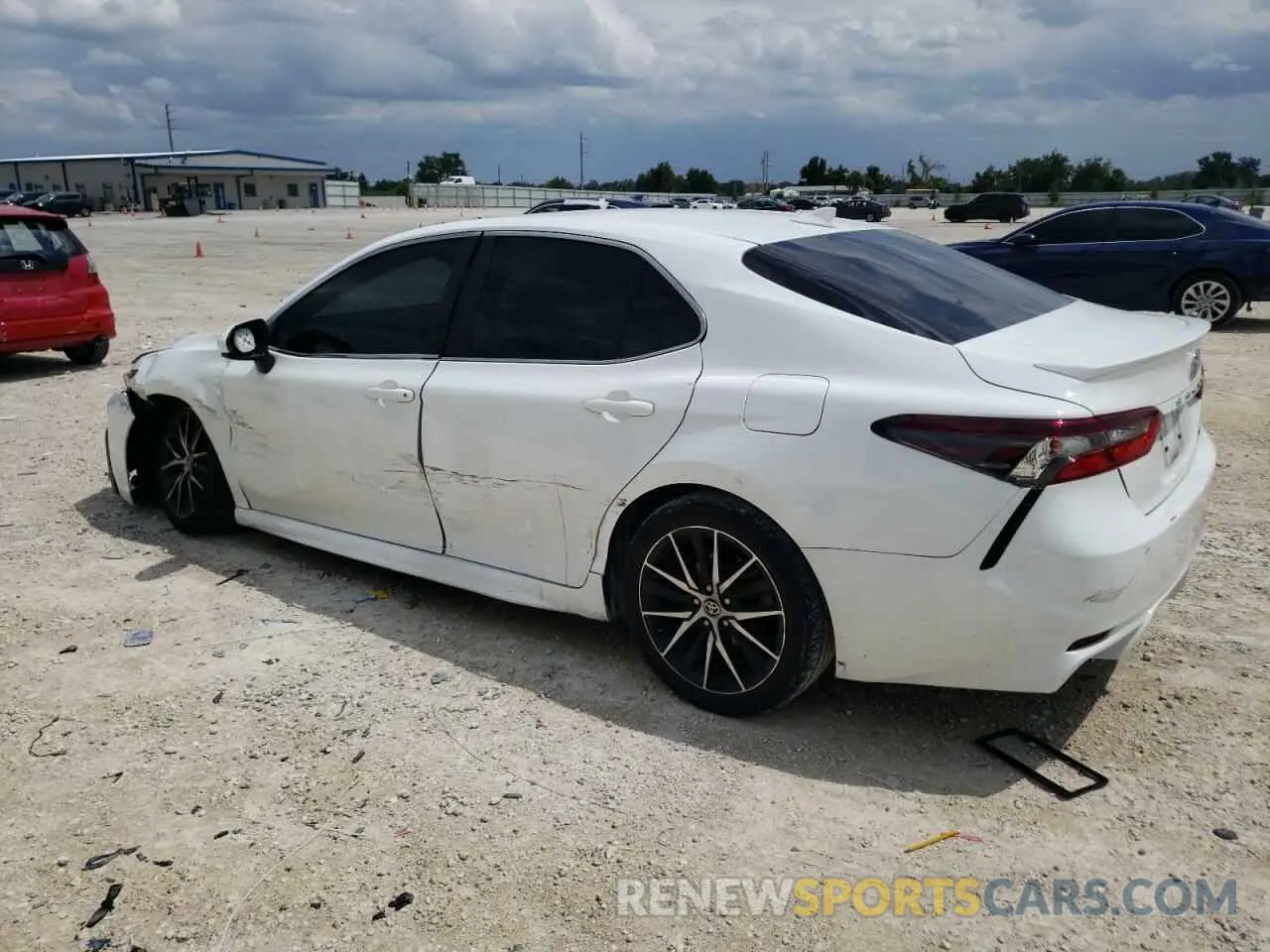 2 Photograph of a damaged car 4T1G11AK5MU584892 TOYOTA CAMRY 2021