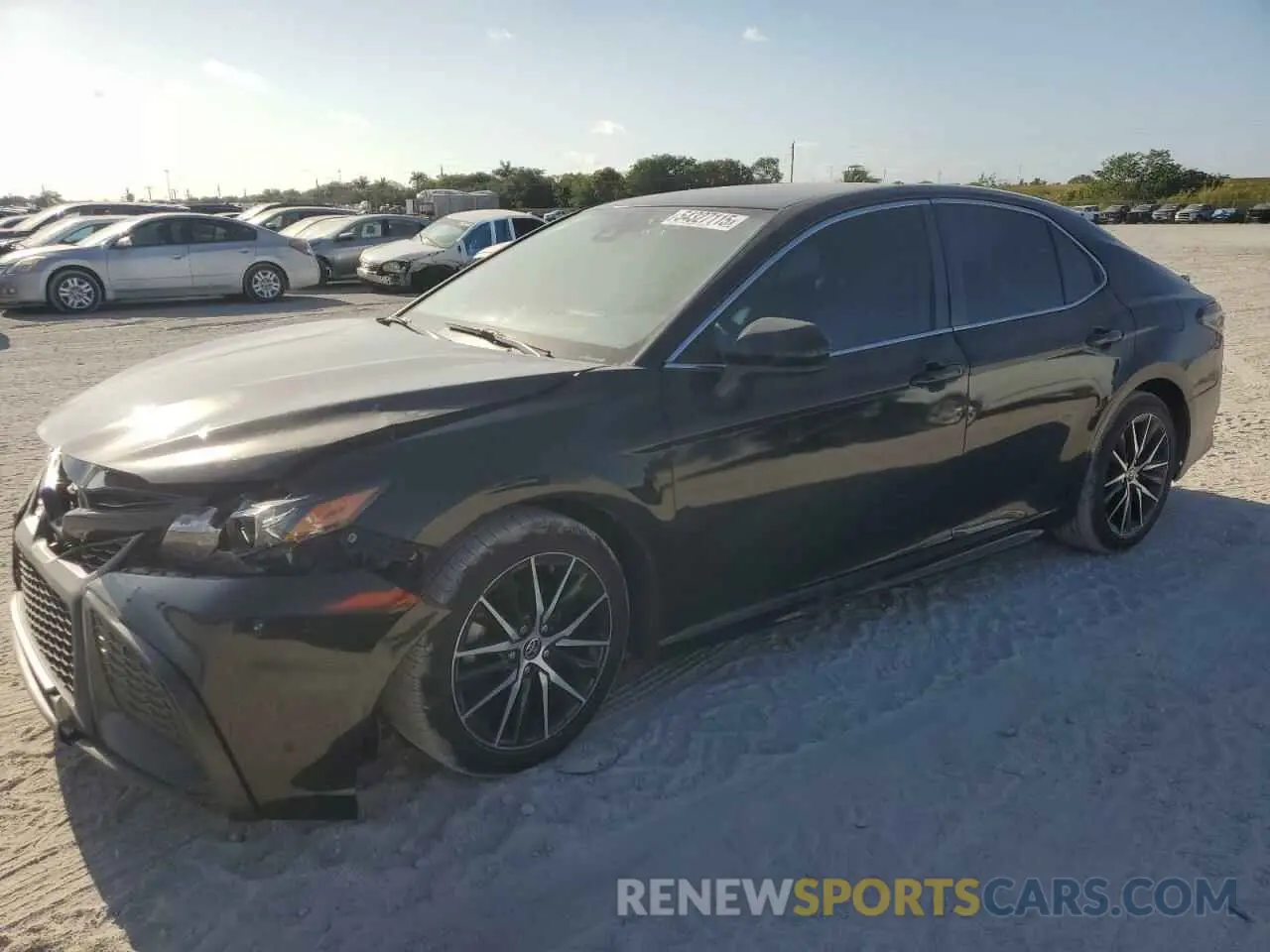 1 Photograph of a damaged car 4T1G11AK5MU590000 TOYOTA CAMRY 2021