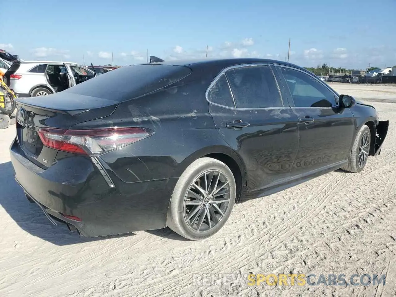 3 Photograph of a damaged car 4T1G11AK5MU590000 TOYOTA CAMRY 2021