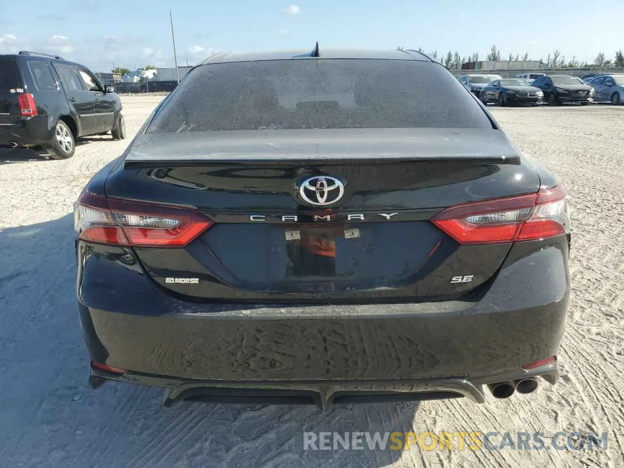 6 Photograph of a damaged car 4T1G11AK5MU590000 TOYOTA CAMRY 2021