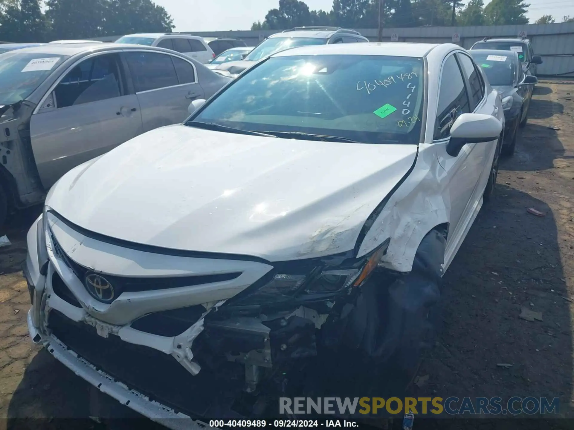 12 Photograph of a damaged car 4T1G11AK5MU604140 TOYOTA CAMRY 2021
