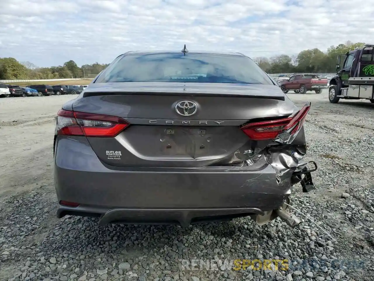 6 Photograph of a damaged car 4T1G11AK5MU608477 TOYOTA CAMRY 2021