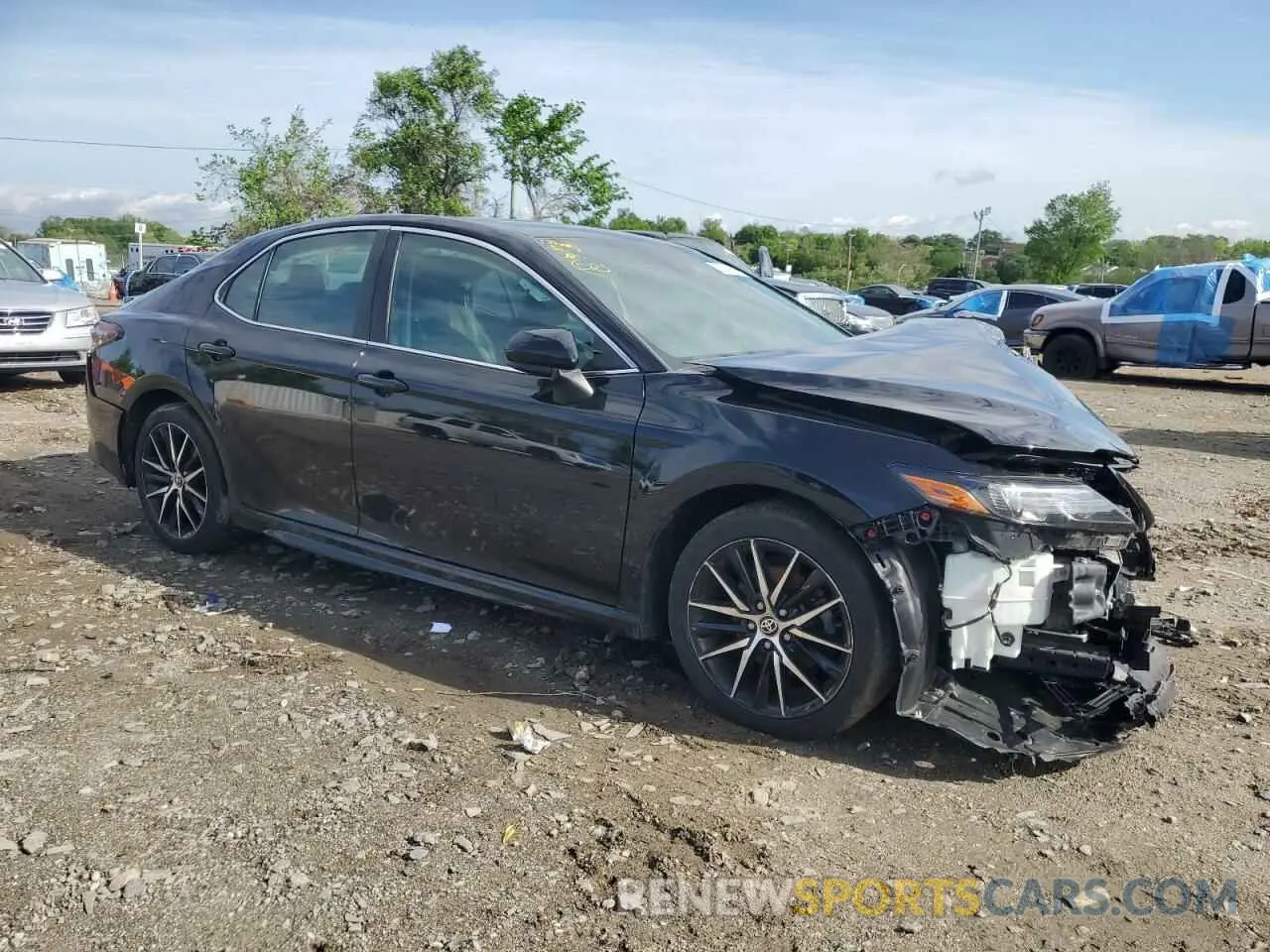 4 Photograph of a damaged car 4T1G11AK6MU409552 TOYOTA CAMRY 2021
