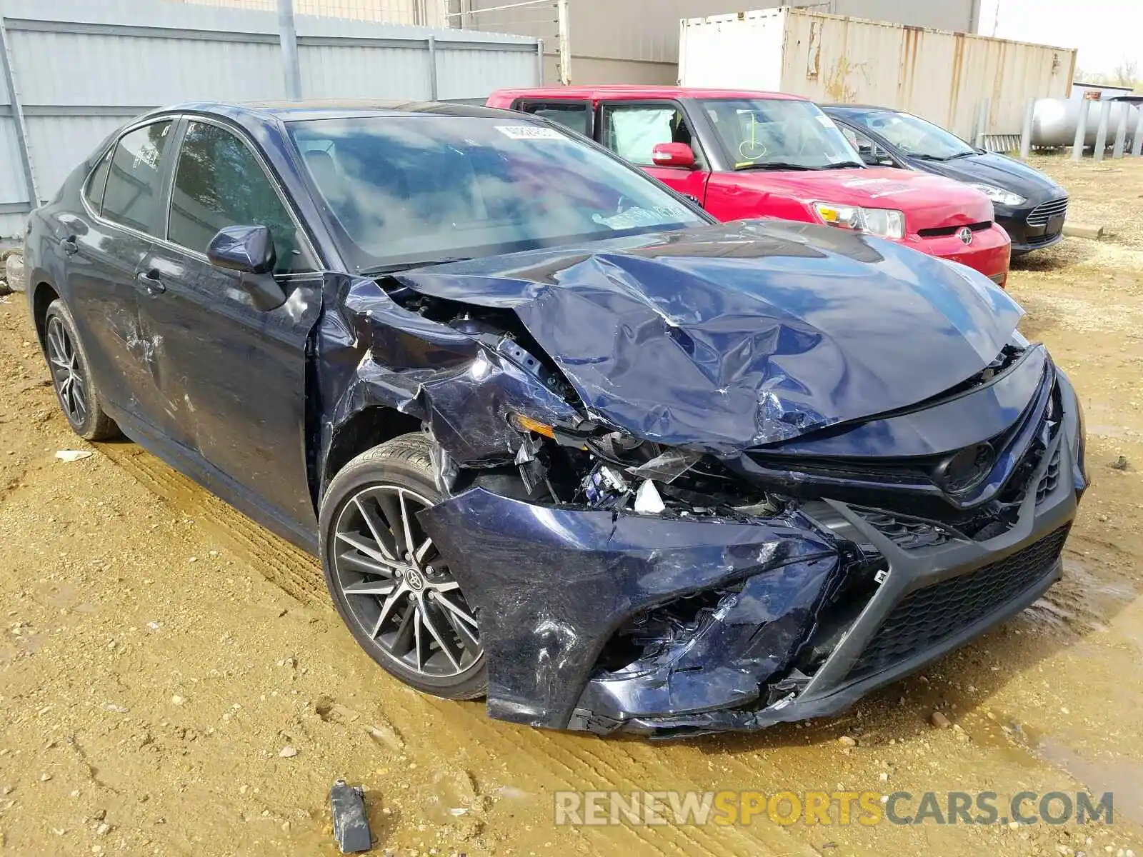 1 Photograph of a damaged car 4T1G11AK6MU410068 TOYOTA CAMRY 2021