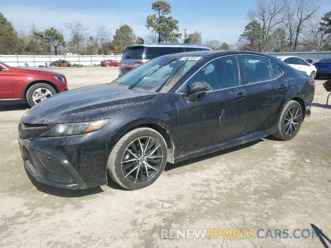 1 Photograph of a damaged car 4T1G11AK6MU410250 TOYOTA CAMRY 2021