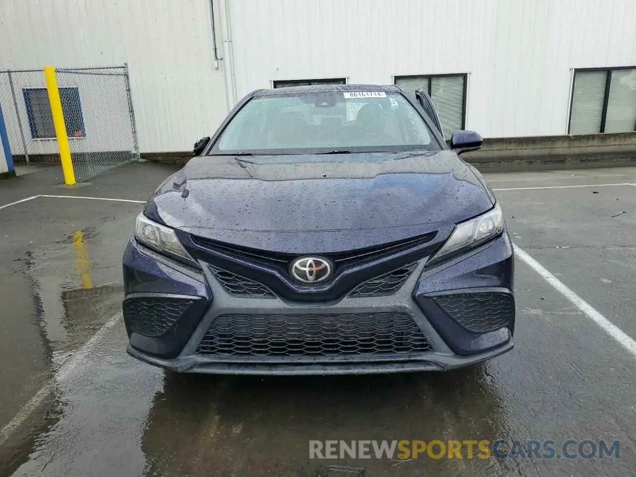 5 Photograph of a damaged car 4T1G11AK6MU418882 TOYOTA CAMRY 2021