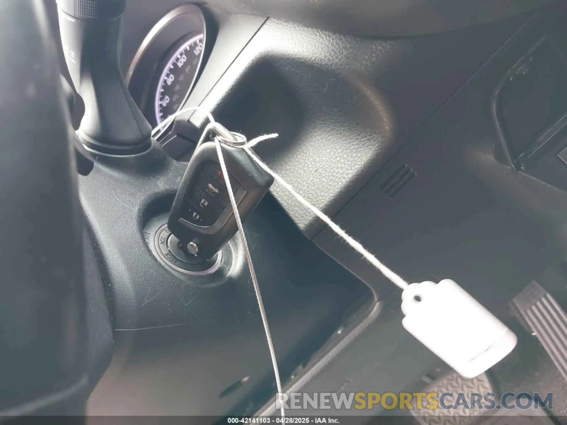 11 Photograph of a damaged car 4T1G11AK6MU422432 TOYOTA CAMRY 2021