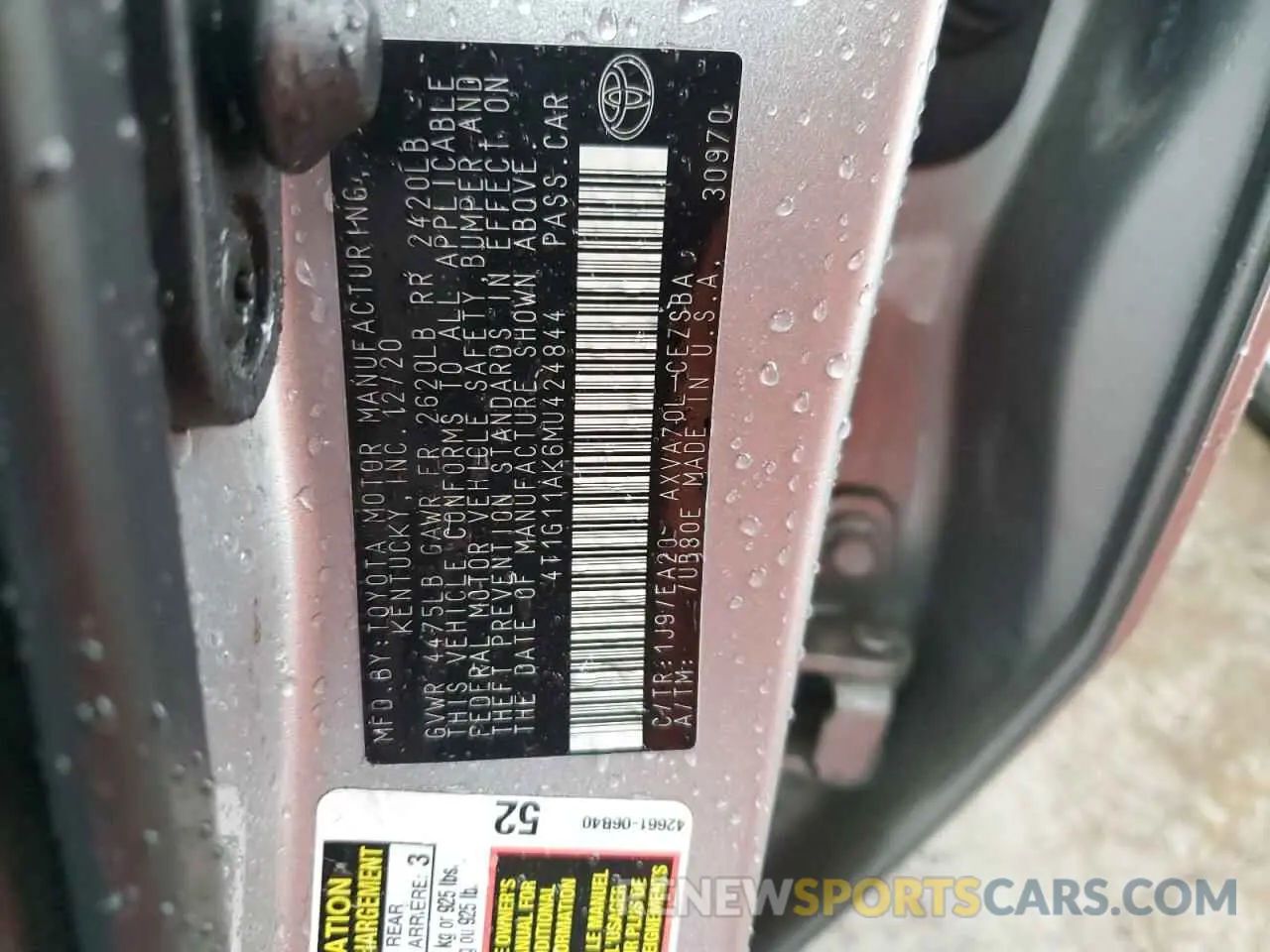 12 Photograph of a damaged car 4T1G11AK6MU424844 TOYOTA CAMRY 2021