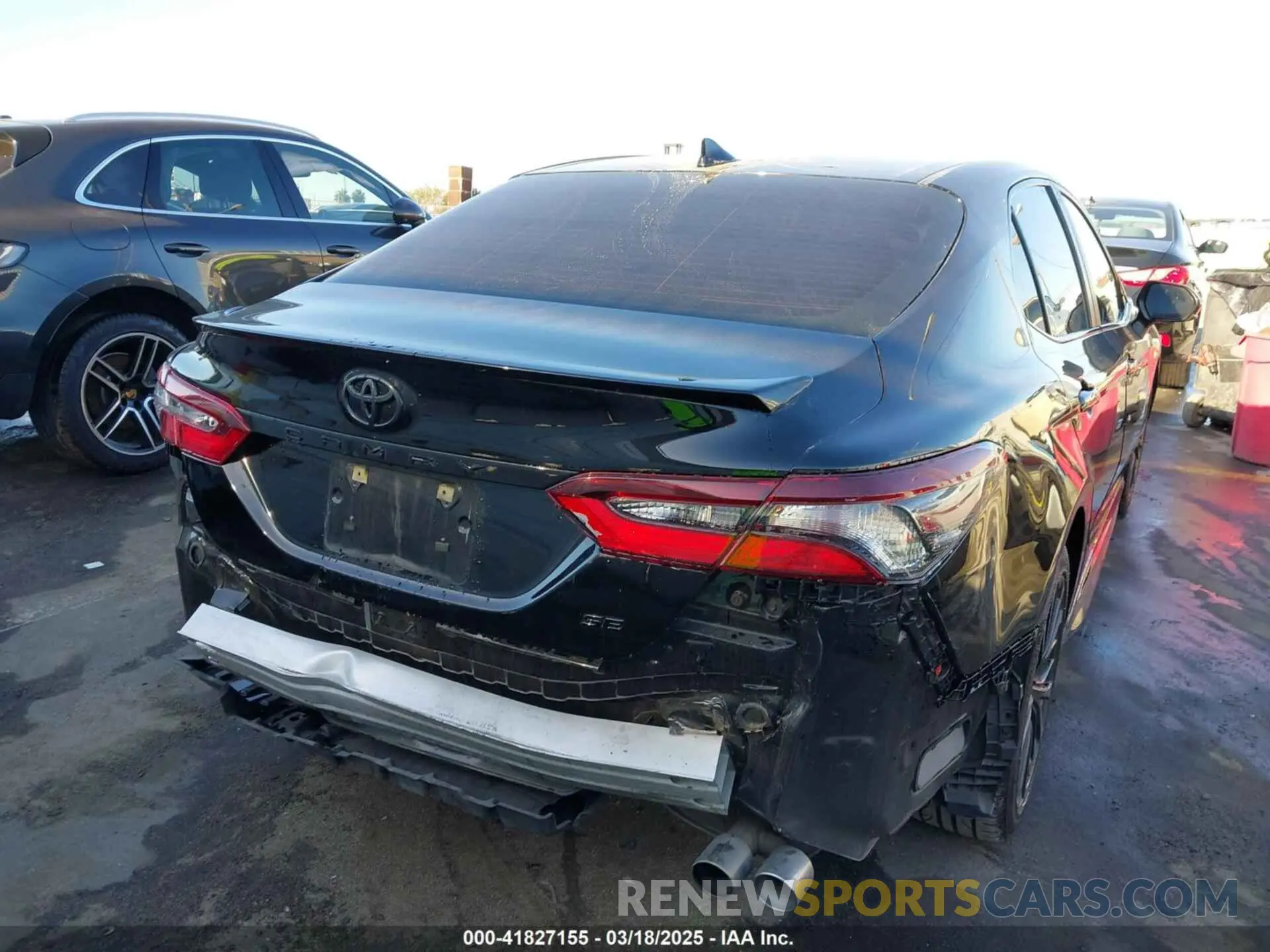 6 Photograph of a damaged car 4T1G11AK6MU438310 TOYOTA CAMRY 2021