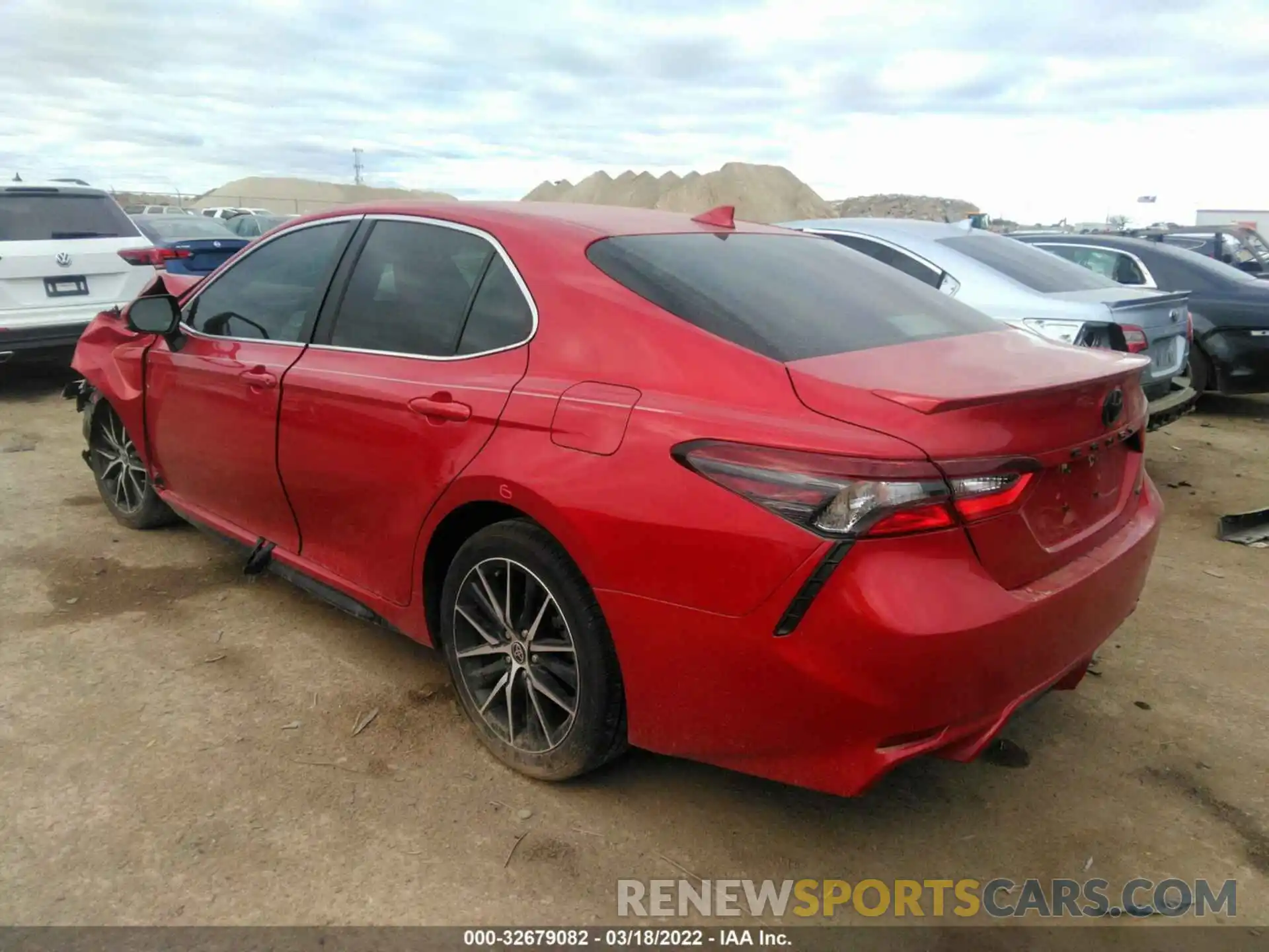 3 Photograph of a damaged car 4T1G11AK6MU439456 TOYOTA CAMRY 2021