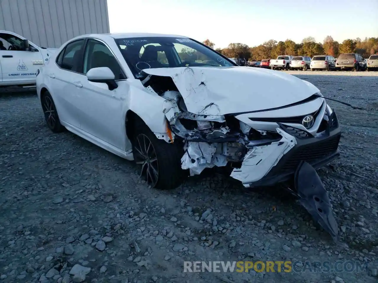 1 Photograph of a damaged car 4T1G11AK6MU466592 TOYOTA CAMRY 2021