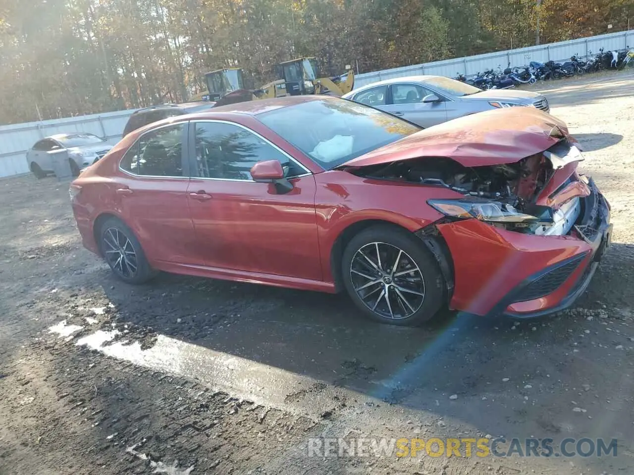 4 Photograph of a damaged car 4T1G11AK6MU470674 TOYOTA CAMRY 2021