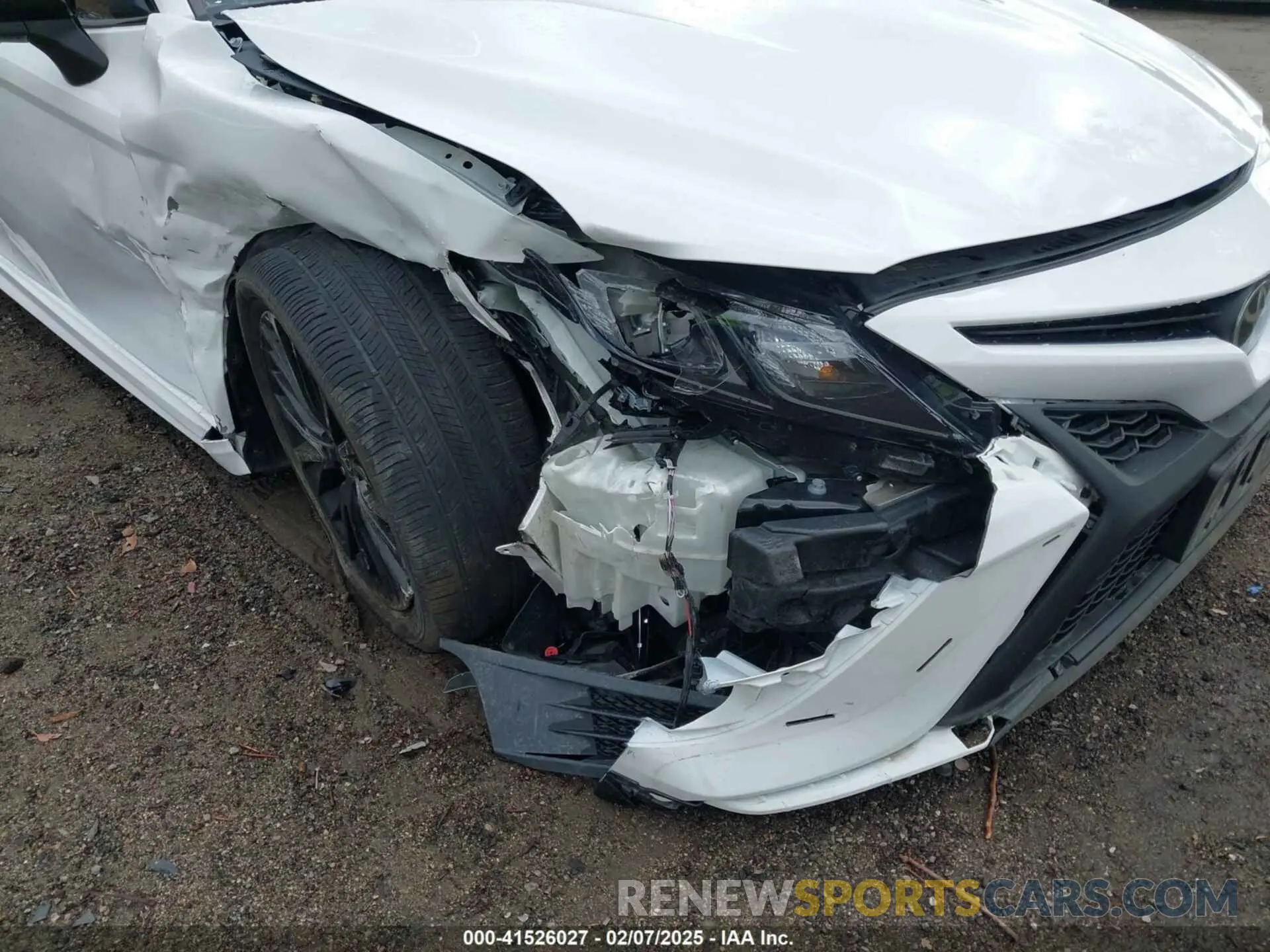 6 Photograph of a damaged car 4T1G11AK6MU474191 TOYOTA CAMRY 2021