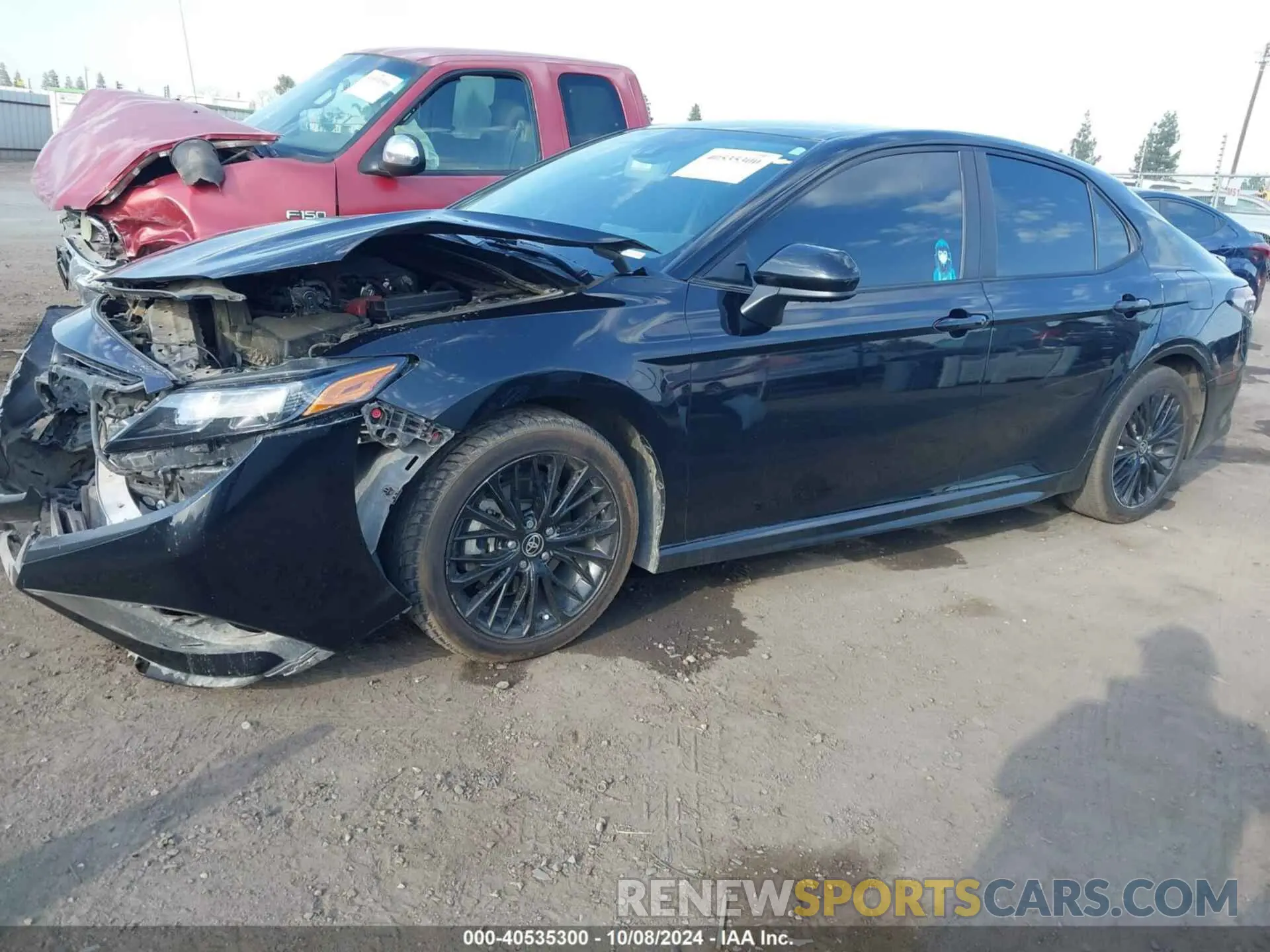 14 Photograph of a damaged car 4T1G11AK6MU476247 TOYOTA CAMRY 2021