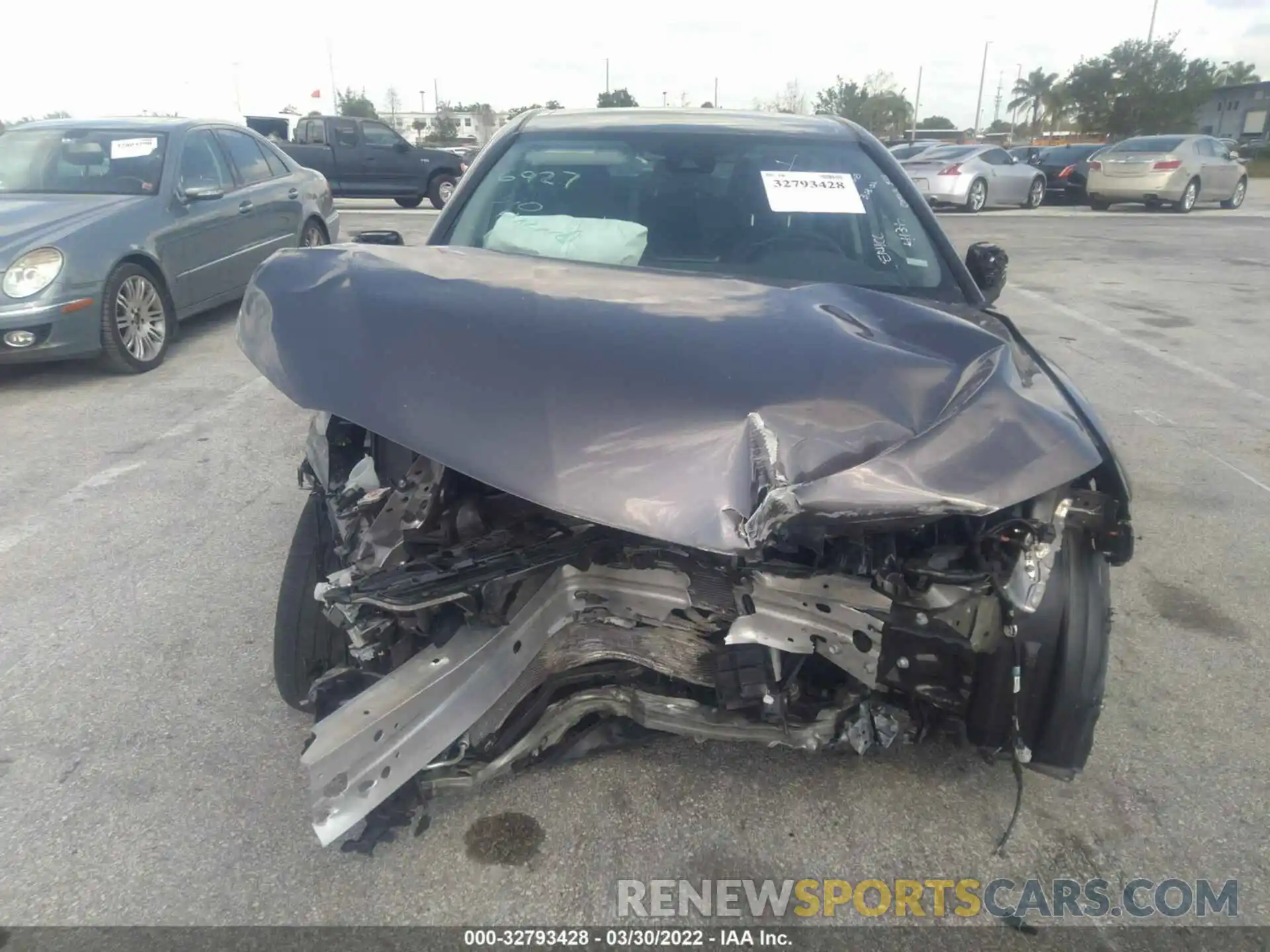 6 Photograph of a damaged car 4T1G11AK6MU476927 TOYOTA CAMRY 2021