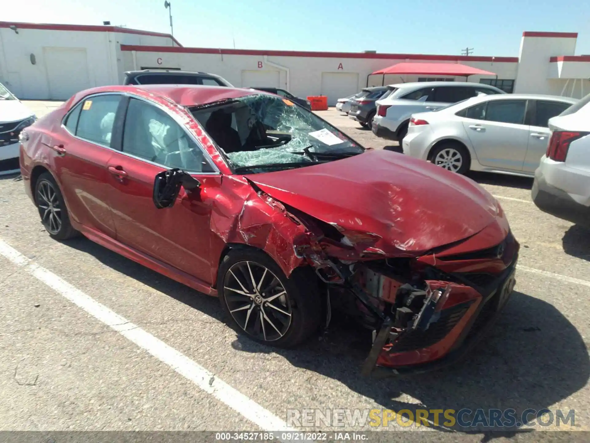 1 Photograph of a damaged car 4T1G11AK6MU479391 TOYOTA CAMRY 2021